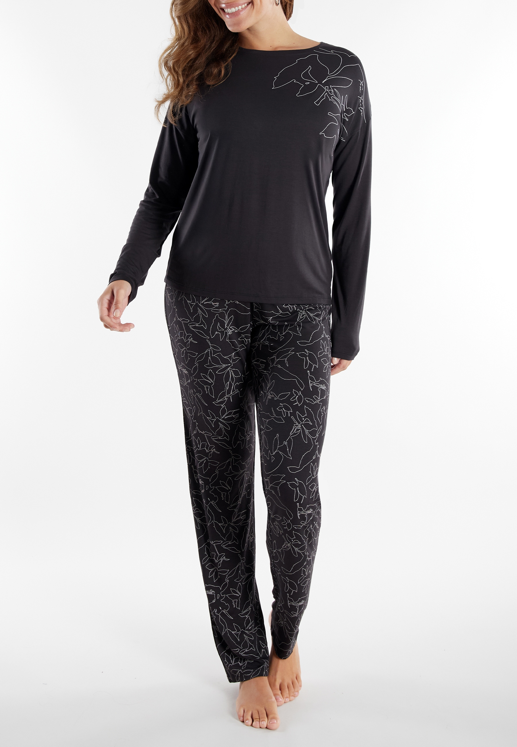 TOM TAILOR Schlafanzug »Xanthi« 2 Stk. tlg., mit langen Ärmeln, Rundhalsausschnitt