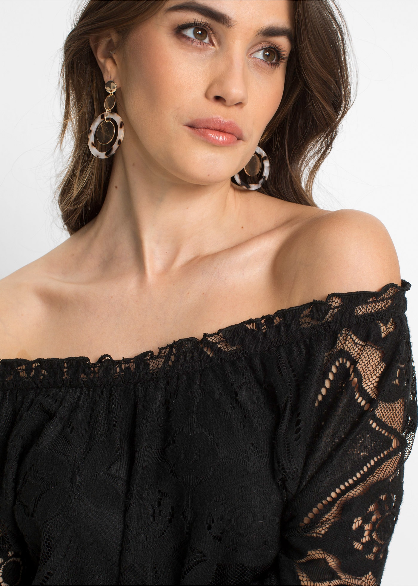 bonprix T-Shirt bequeme Passform, 3/4-Ärmel, mit Spitzen-Design, aus Polyester