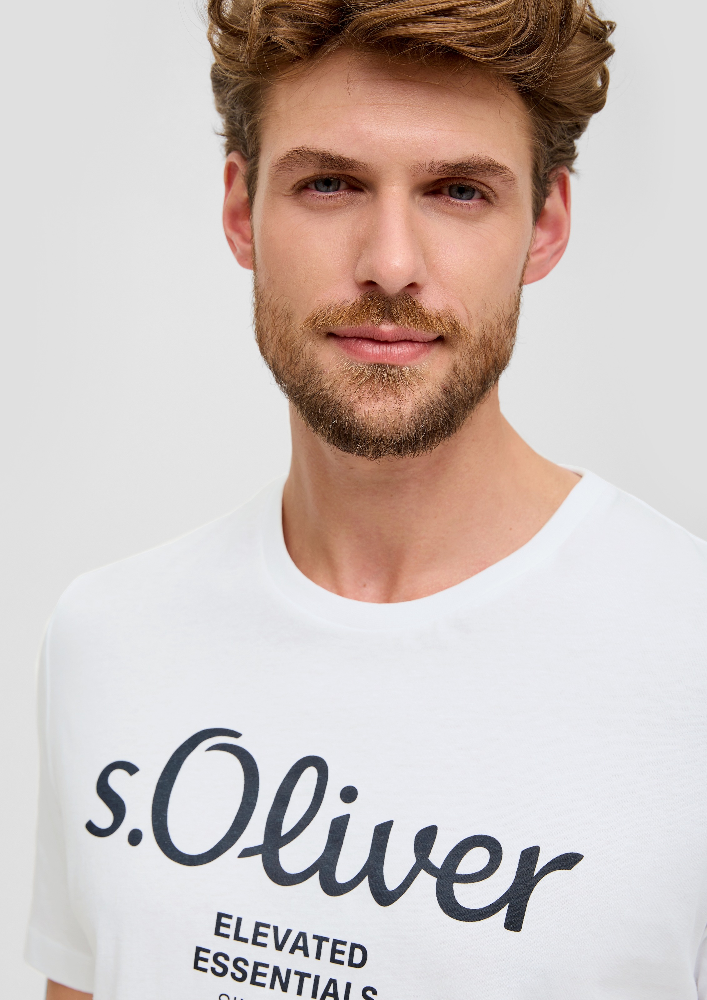 s.Oliver T-Shirt, aus atmungsaktiver Baumwolle
