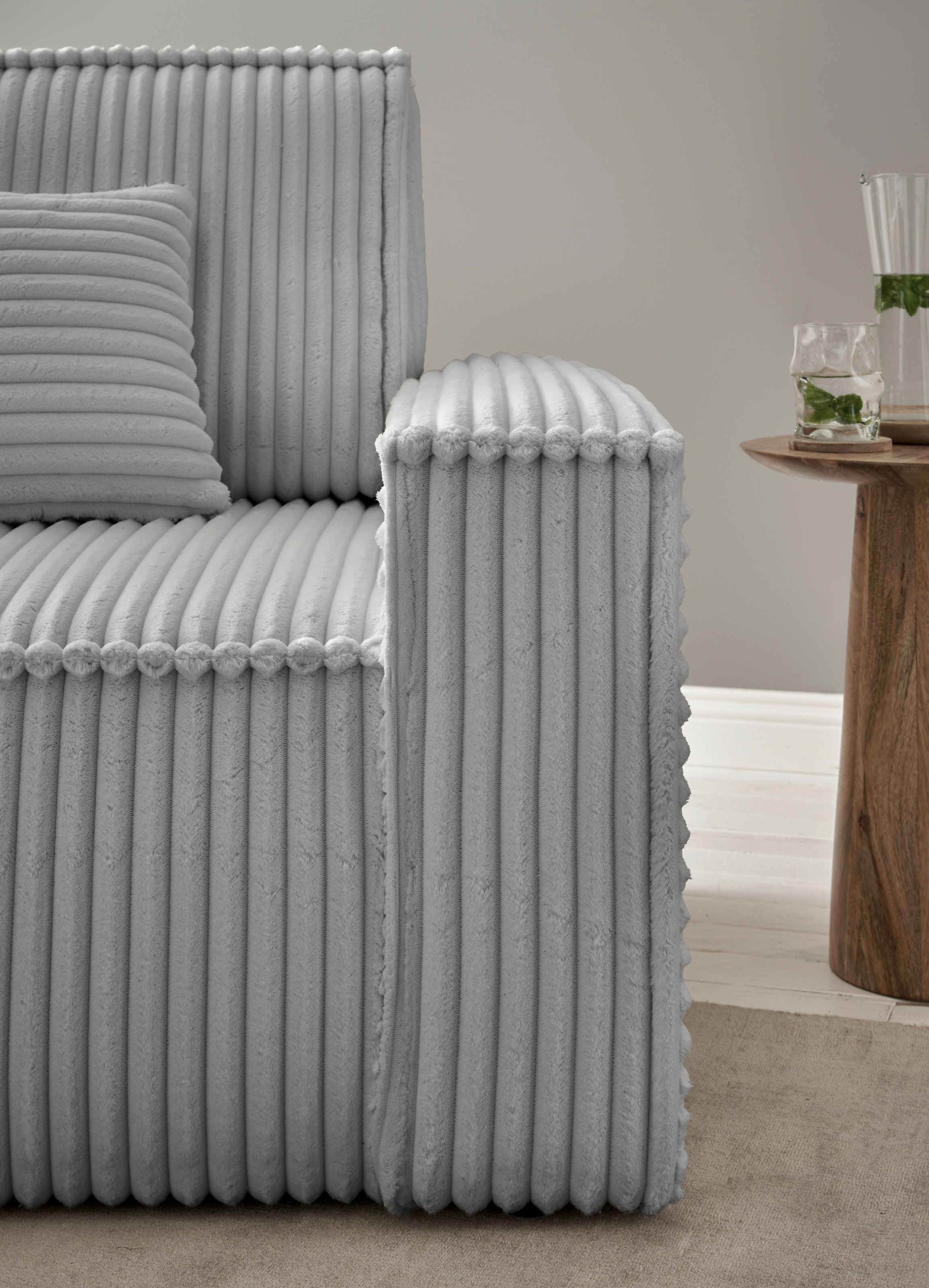 andas Wohnlandschaft »FINNLEY U-Form XXL 329 cm, Schlafsofa, Schlaffunktion m. Bettkasten«, (194/139 cm), Bouclé, Struktur und Cord