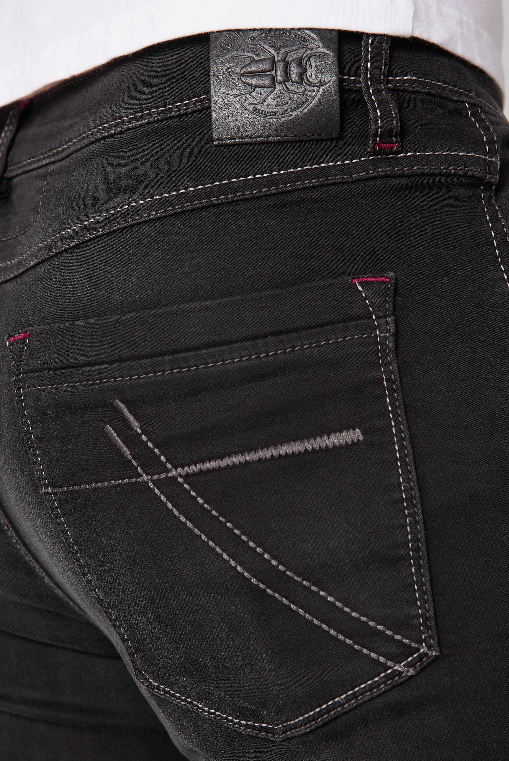 CAMP DAVID Regular-fit-Jeans, mit Used-Waschung