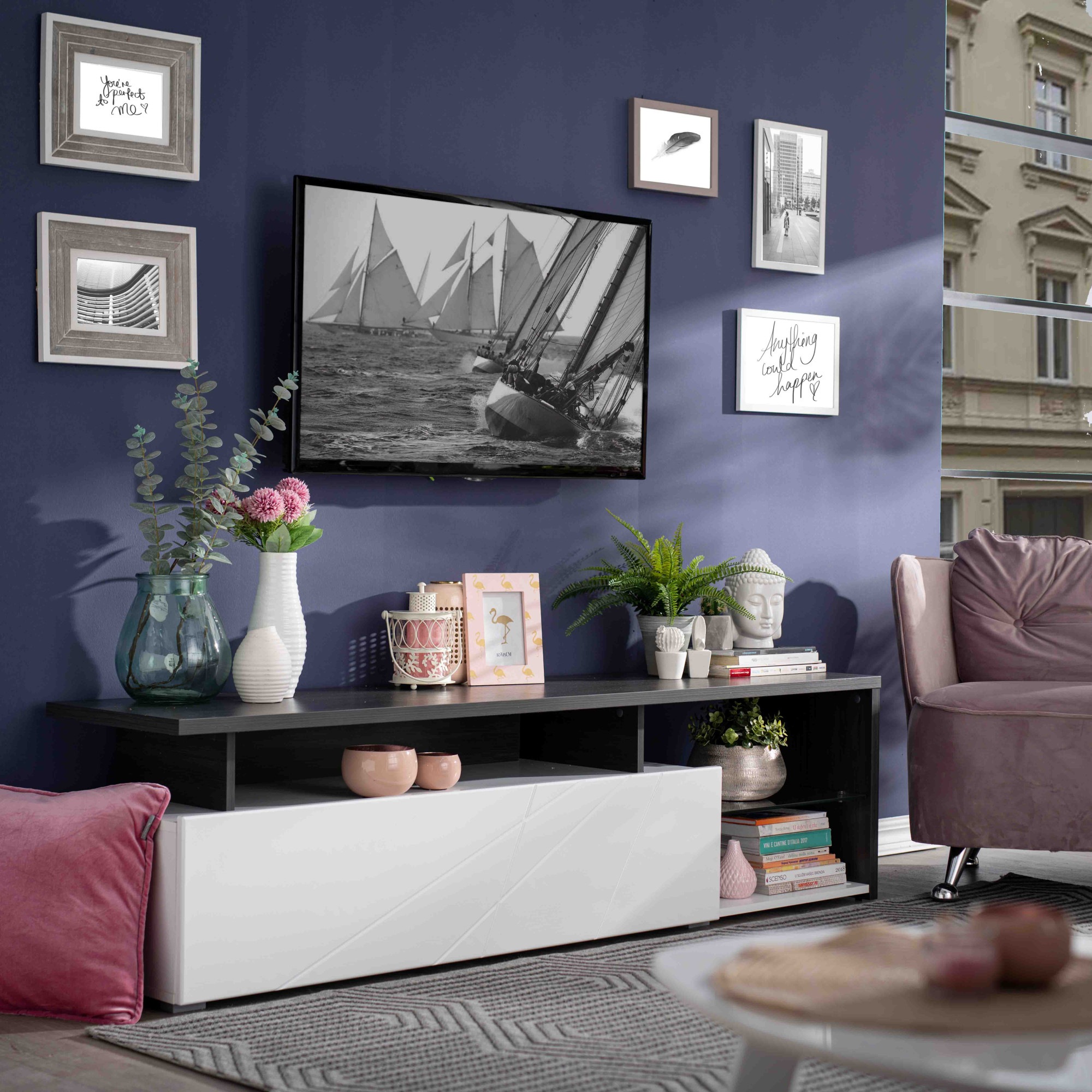 INOSIGN Lowboard »Arctic TV-Board«, TV-Kommode,Br. 170 cm, mit und ohne LED-Beleuchtung,Front mit Fräsung
