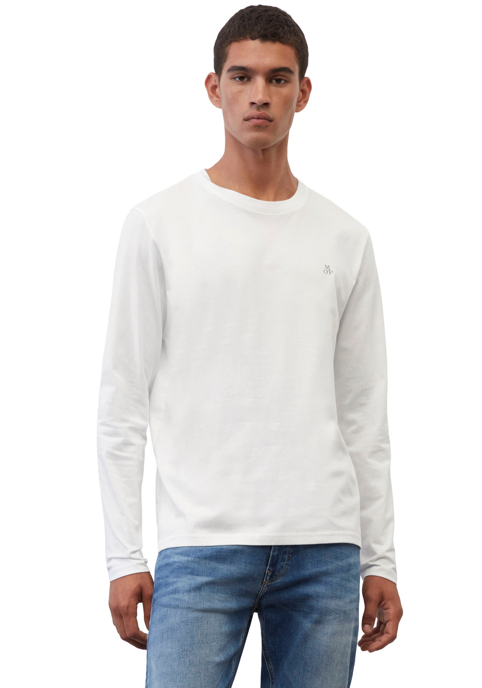 Marc O'Polo Langarmshirt, mit dezentem Logo-Print vorne