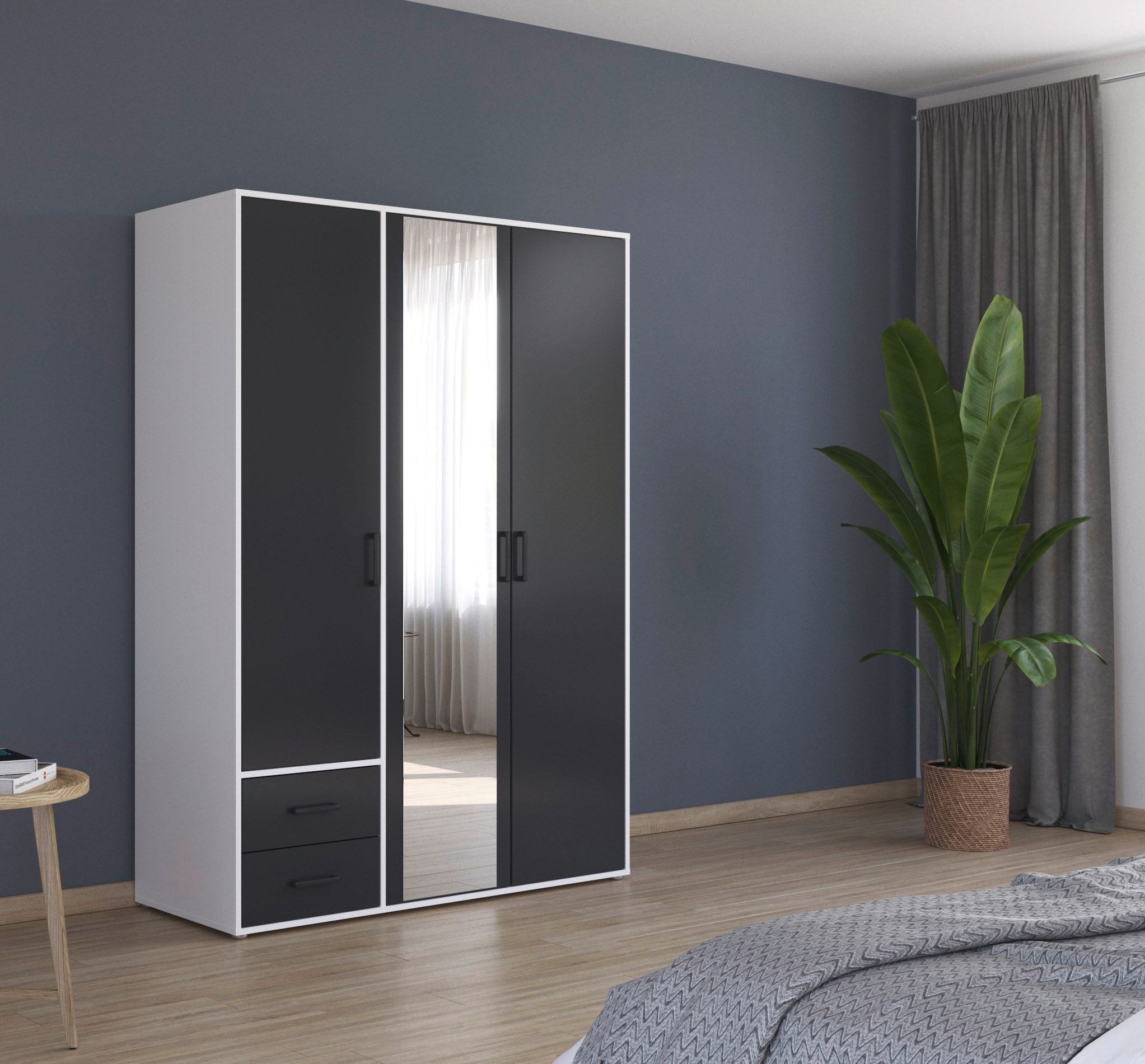 rauch Drehtürenschrank »Kleiderschrank Schrank Garderobe Wäscheschrank VOYAGER«, (in 3 verschiedenen Ausstattungen BASIC/CLASSIC/PREMIUM), mit modernen Griffen in Graumetallic, inkl. Schubkästen und Spiegel