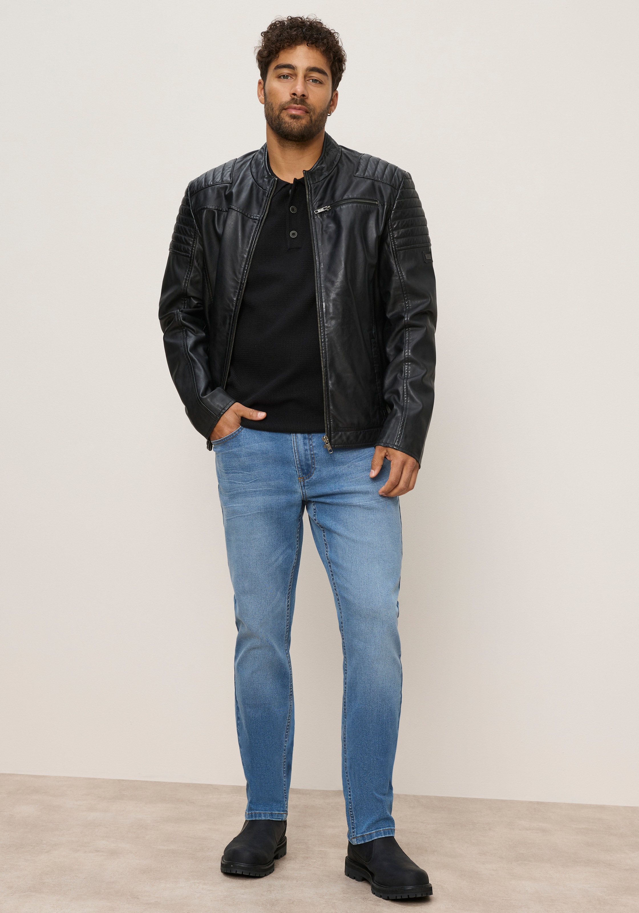 Bruno Banani Slim-fit-Jeans »Liam« mit schmaler Beinform, niedrige Leibhöhe, in 32 und 34 Inch