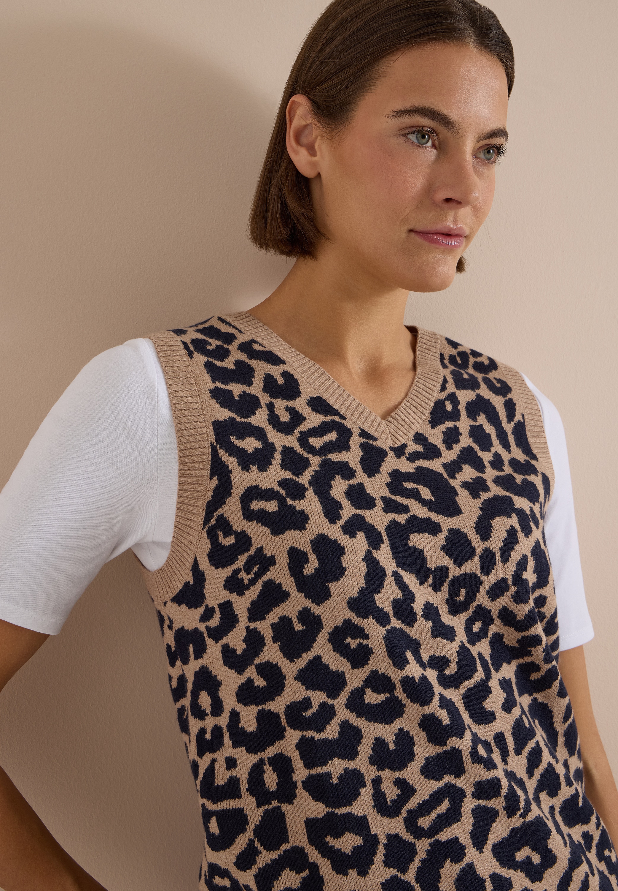Cecil Pullunder Sommer-Weste mit V-Neck und Leo-Muster