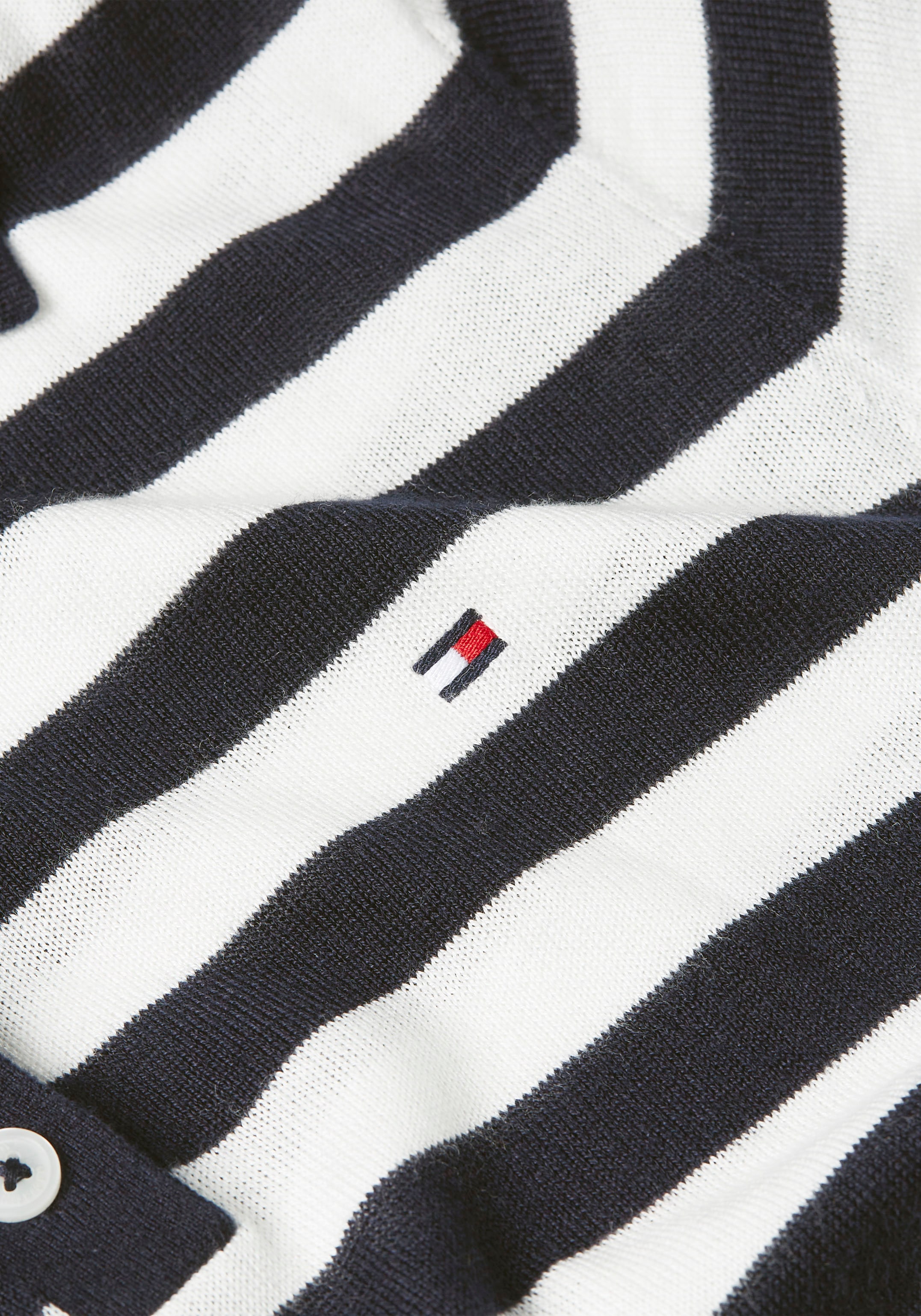 Tommy Hilfiger Polokragenpullover »BUTTON POLO SS TOP«, mit Logo auf der Brust