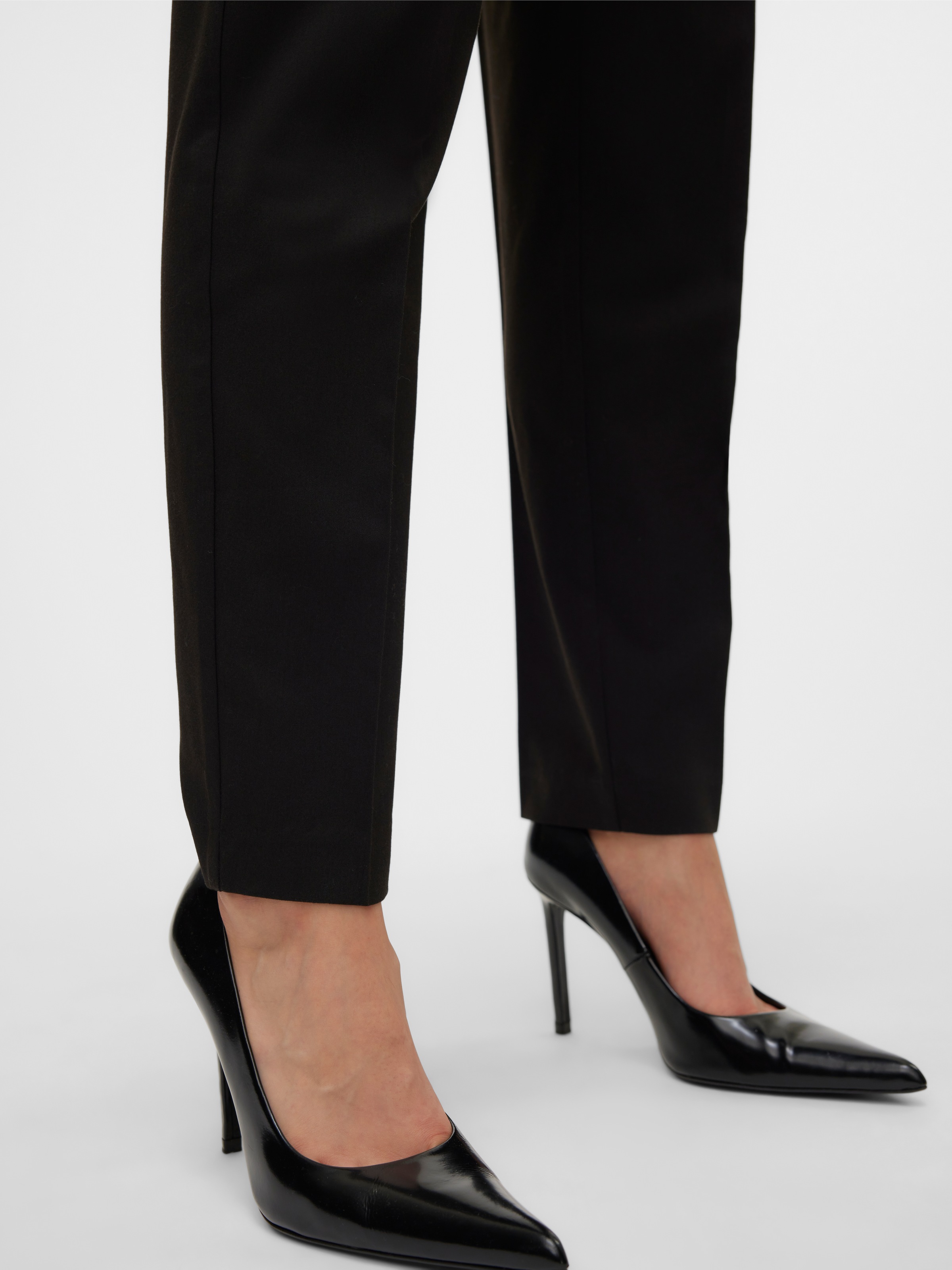 Vero Moda Anzughose »VMNILA MW TAPERED PANT NOOS«
