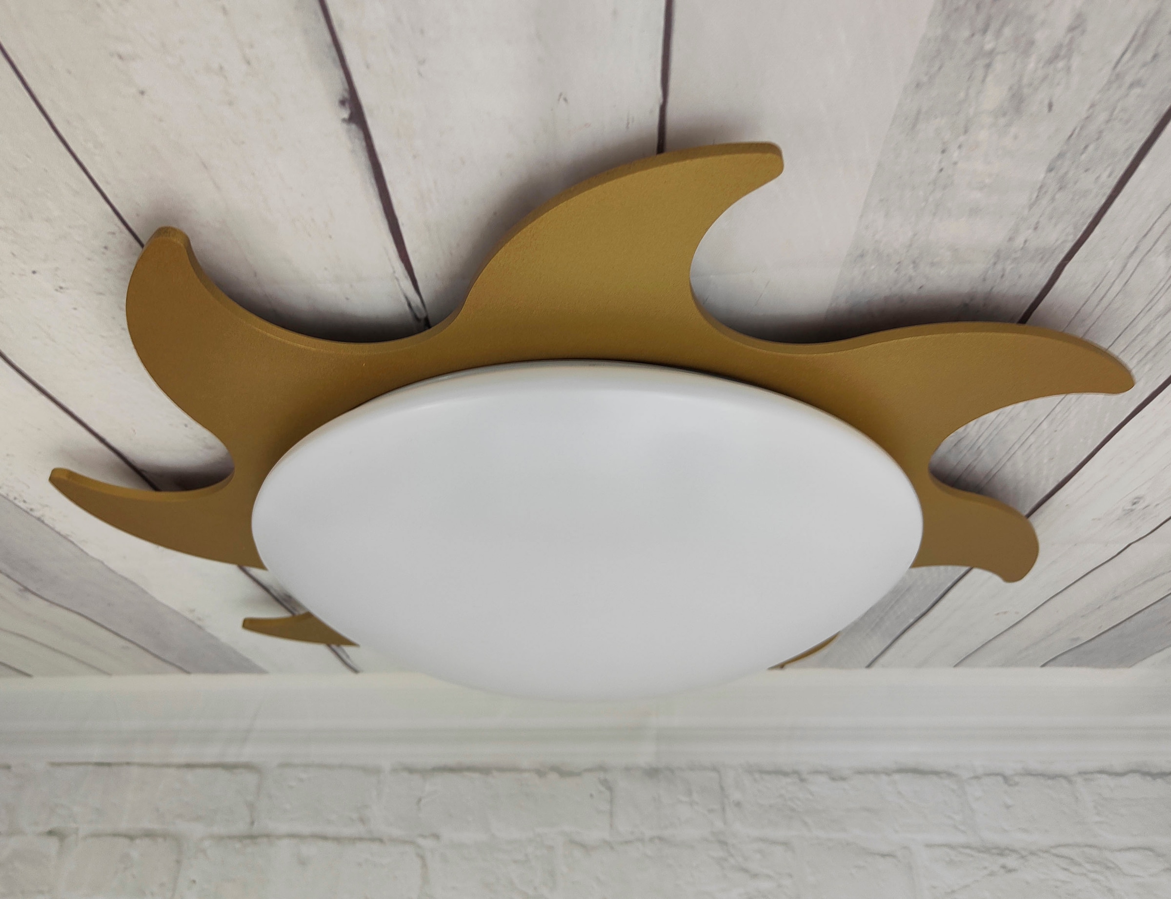 niermann Deckenleuchte »Deckenschale Sonne, gold« E27 1 Stk. E27 Fassung für einfachen Leuchtmittelwechsel