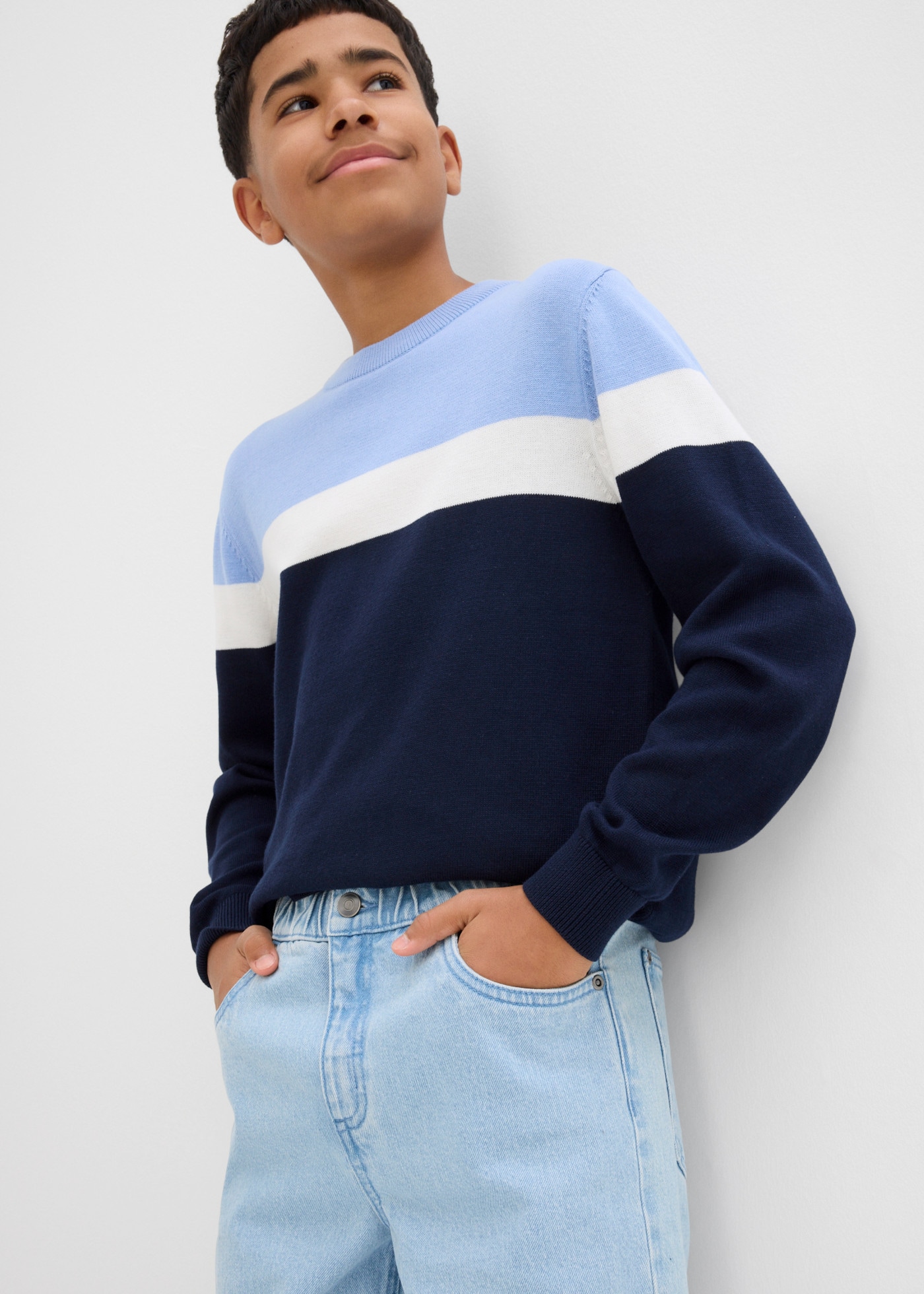 bonprix Loose-fit-Jeans mit leichter Waschung, weit geschnittenes Bein, für Jungen