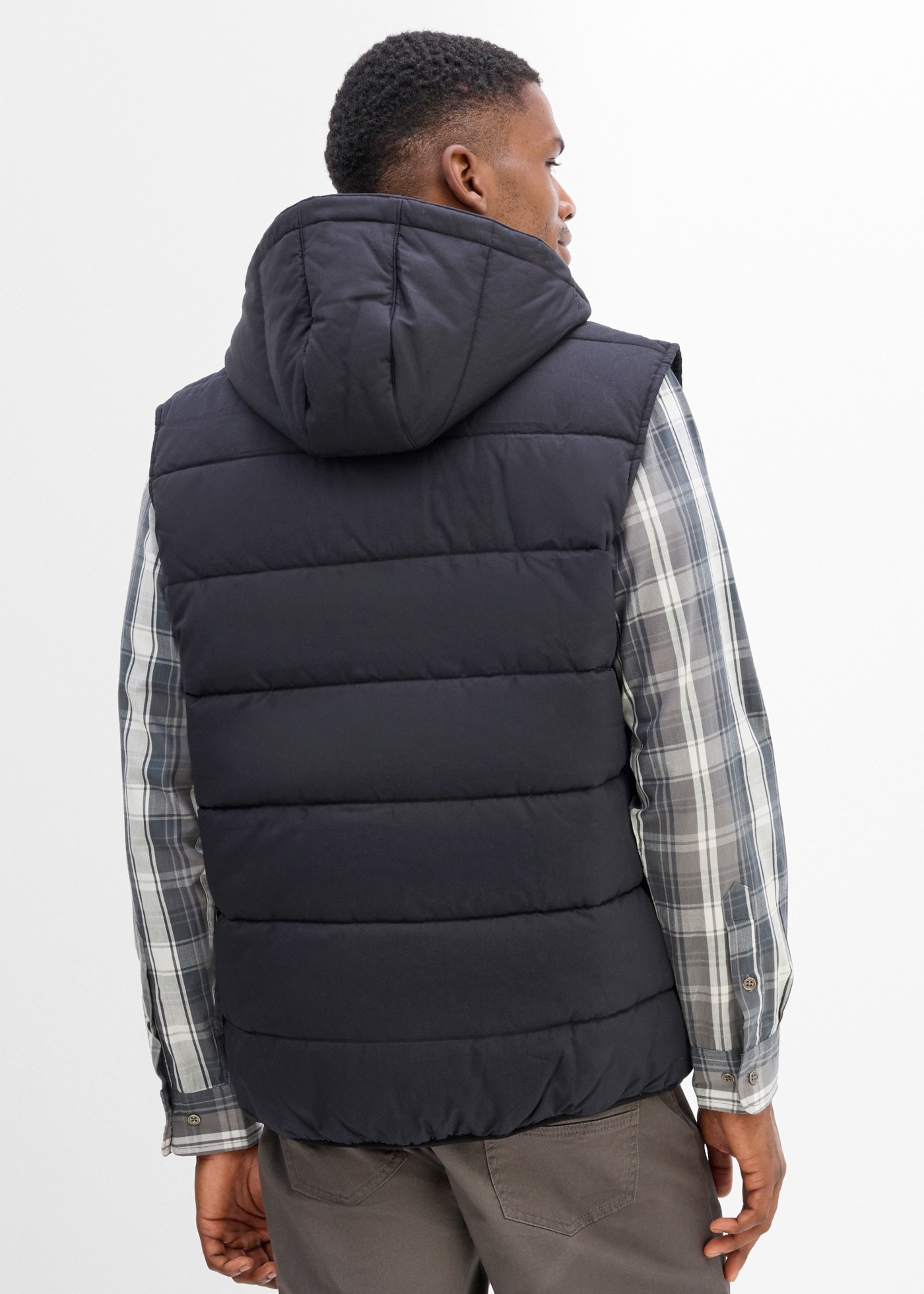 bonprix Steppweste im Casual-Stil, aus Baumwolle, Regular Fit, mit Stehkragen