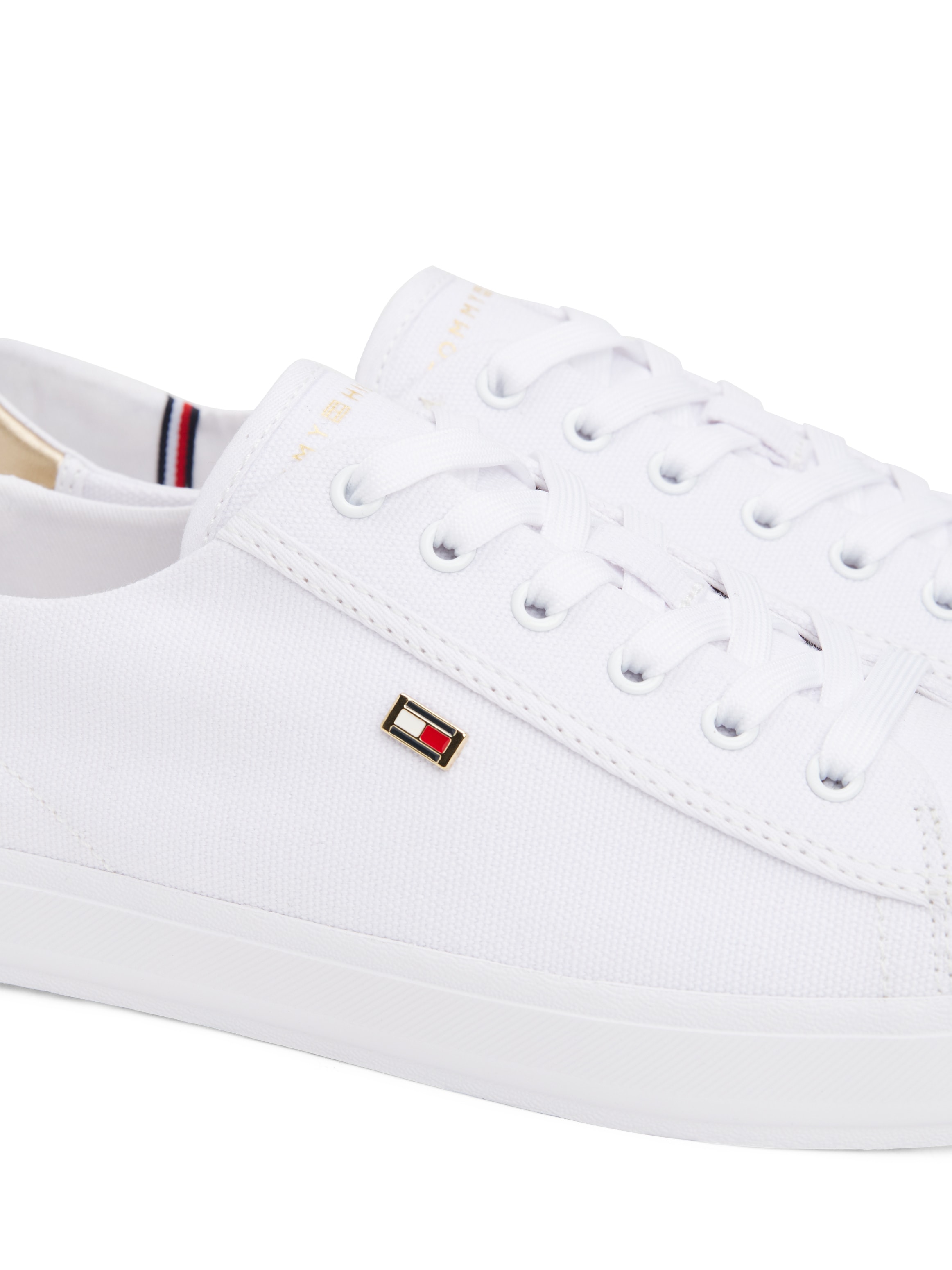 Tommy Hilfiger Plateausneaker »VULC CANVAS LACE UP SNEAKER«, Freizeitschuh, Halbschuh, Schnürschuh, in schmaler Form