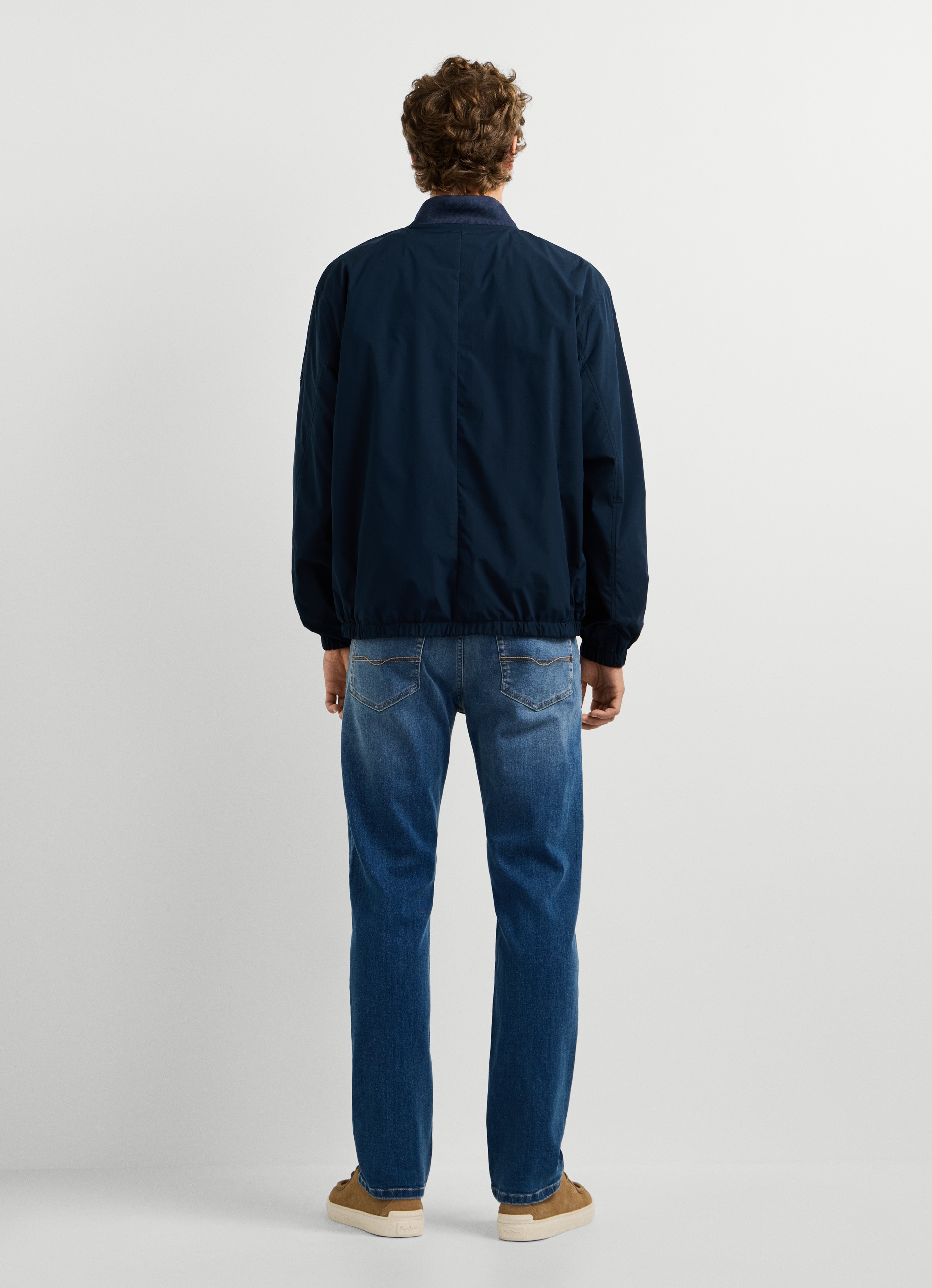 Pepe Jeans Bomberjacke »BELVEDERE« mit Stehkragen, Aufnäher