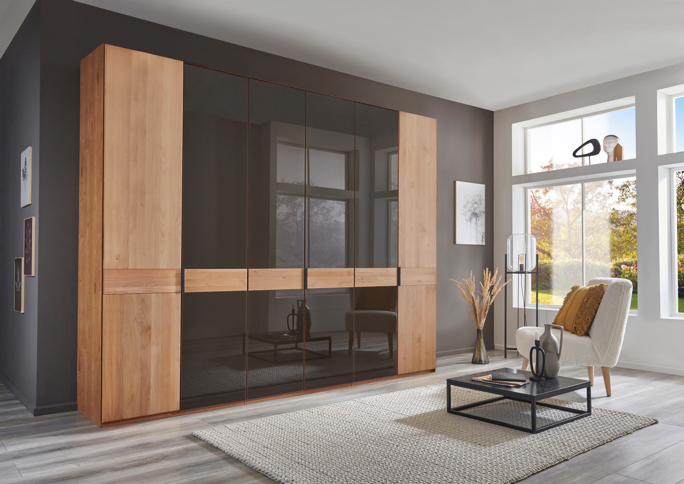 WIEMANN Kleiderschrank "Cardiff, Massivholztüren in Kombination mit Glas- o günstig online kaufen