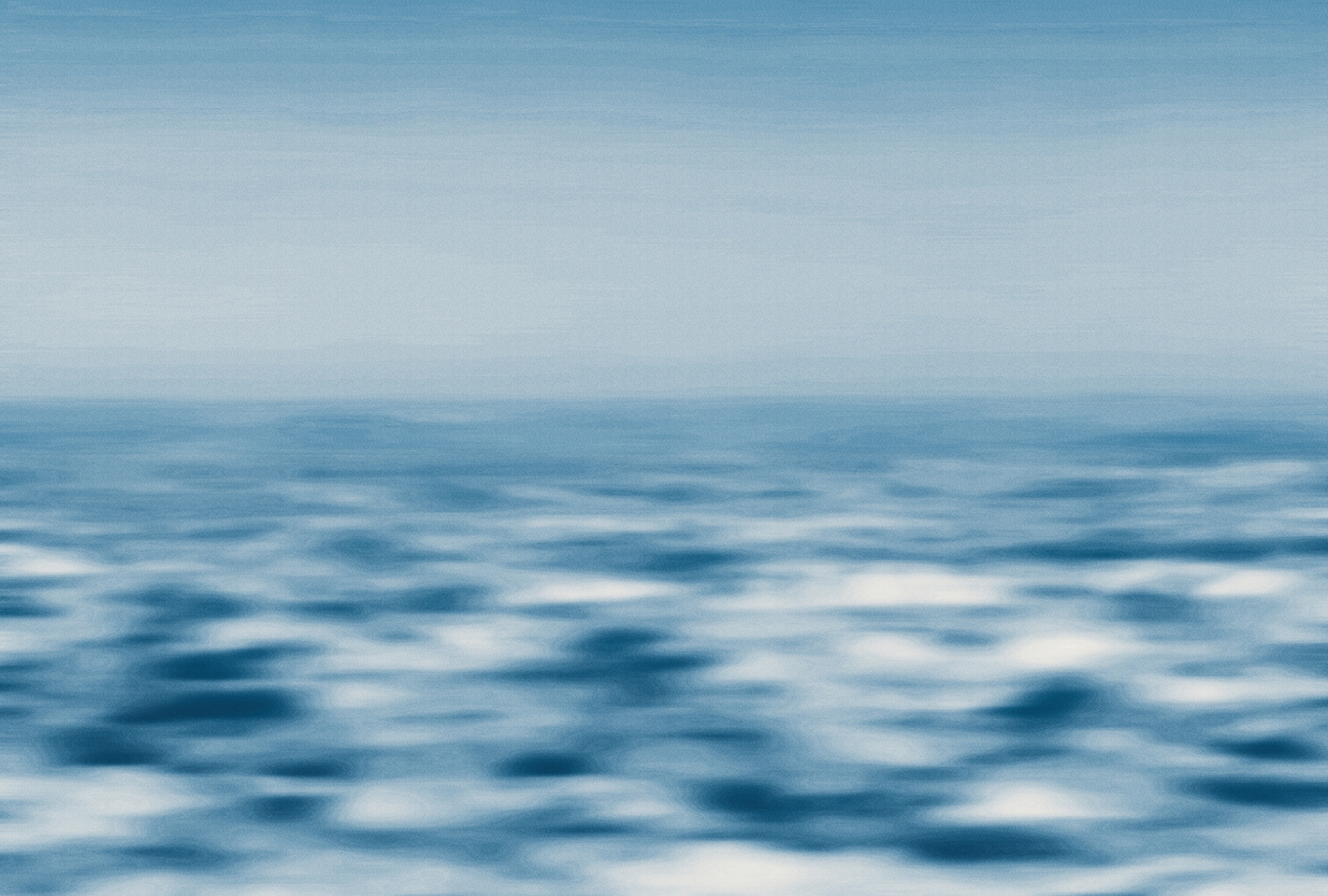 Architects Paper Fototapete »Atelier 47 Water Surface Artwork 2« Meer glatt günstig online kaufen