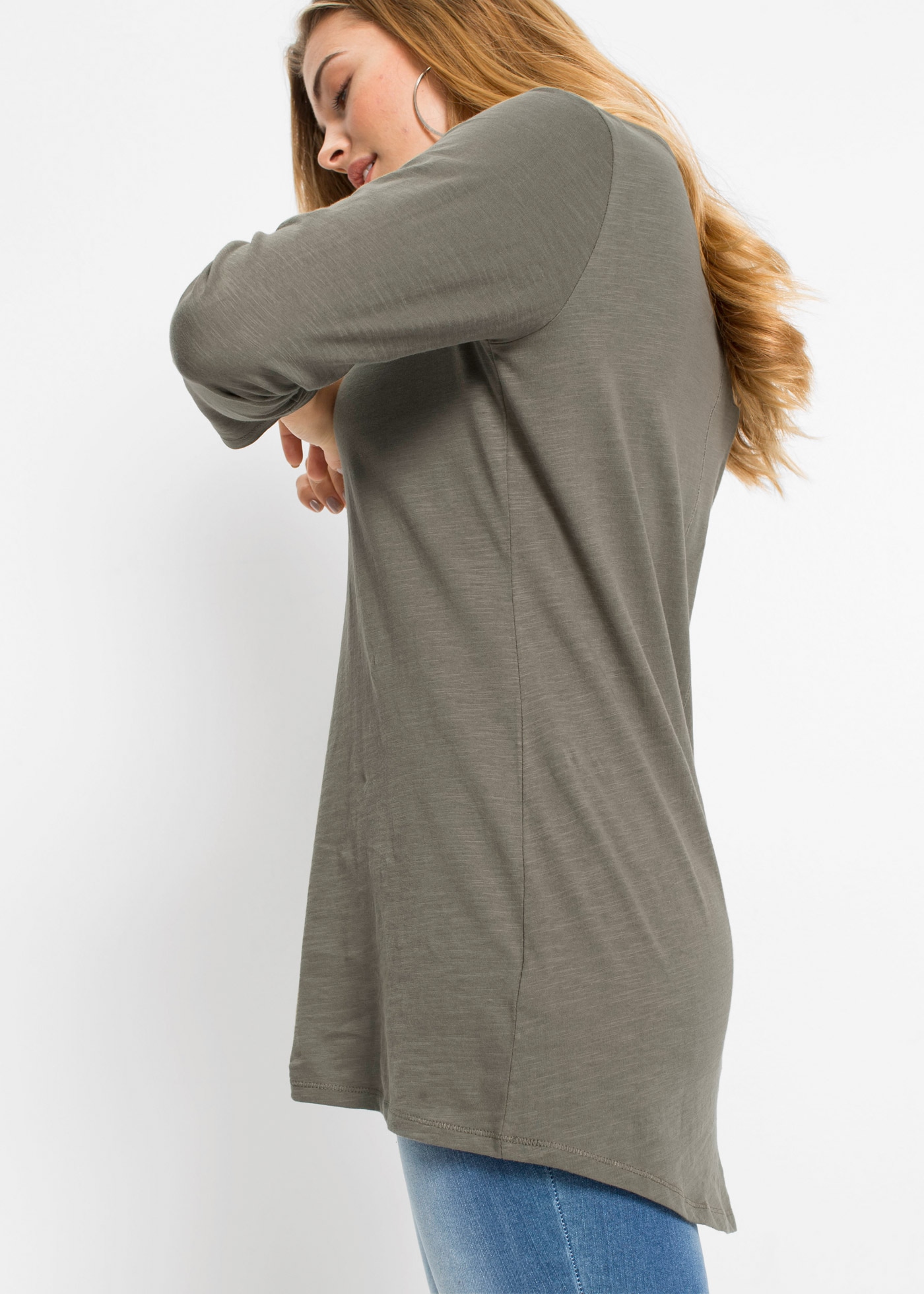 bonprix Langarmshirt »Langarmshirt aus reiner Baumwolle« lockere Passform, Langarm-Design, abgerundeter Saum, aus Baumwolle