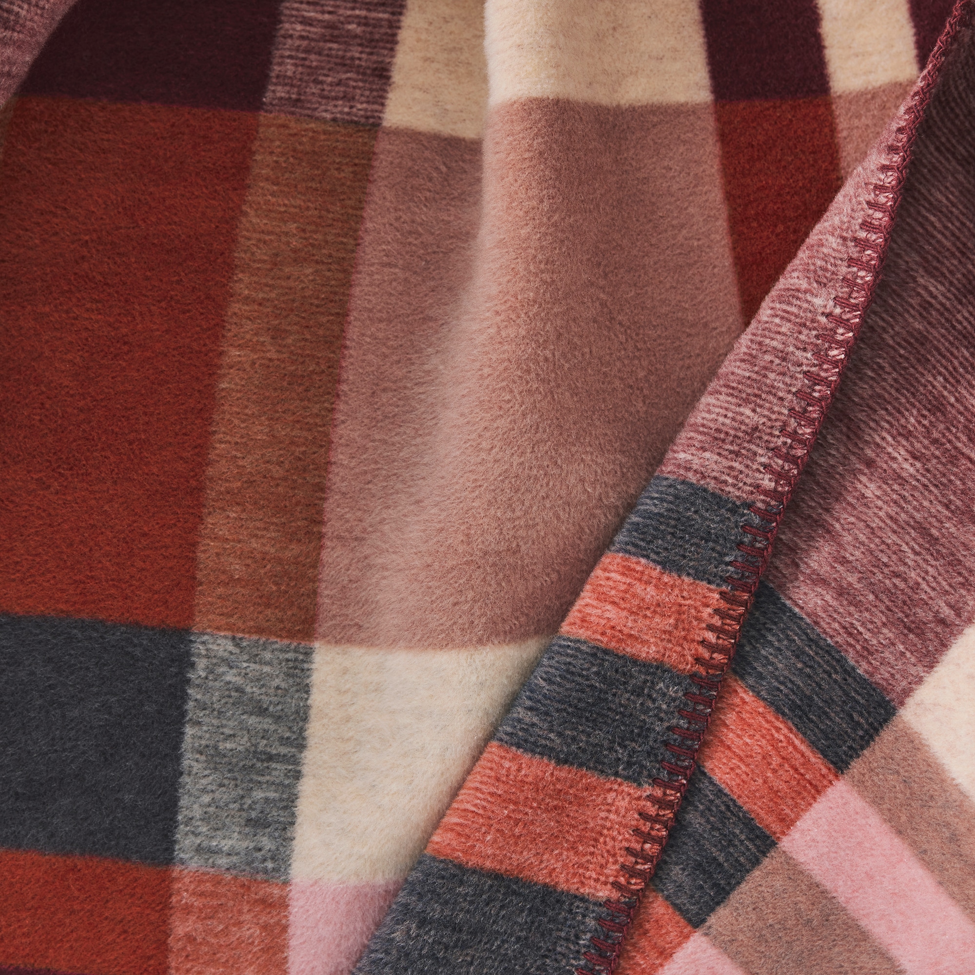 IBENA Wohndecke »Wohndecke Falkland«, mit zeitlosem Karo-Design