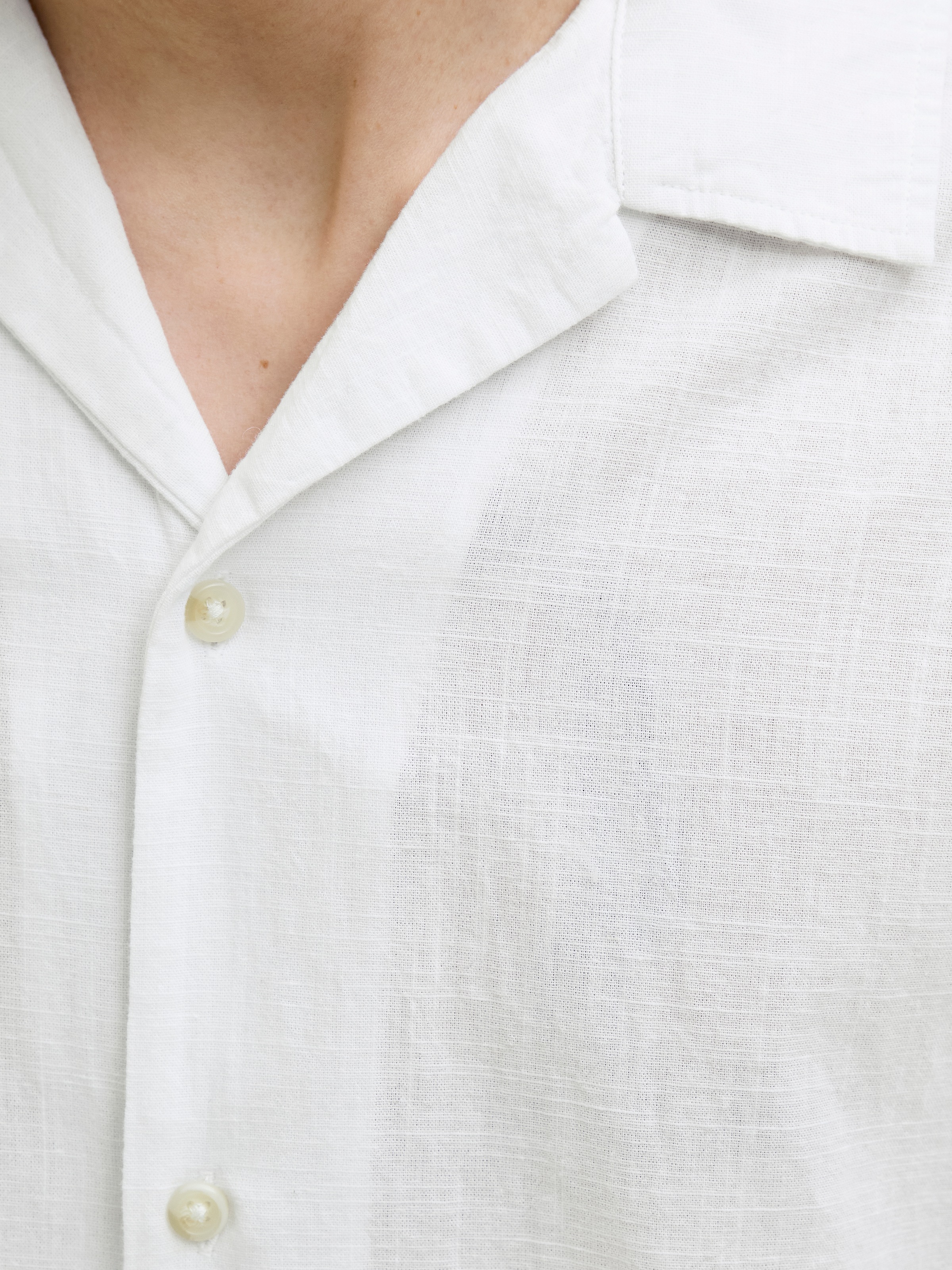 Jack & Jones Kurzarmhemd »JJESUMMER RESORT SHIRT SS SN«, mit Resort Kragen