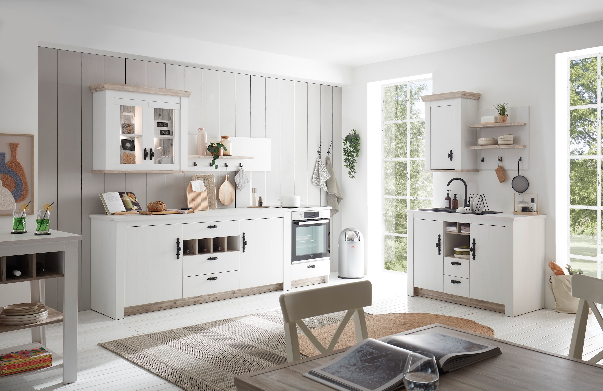 Home affaire Küchenzeile »Florenz, Küche in Pinie Weiß, mit Herdumbau, ohne E-Geräte«, (Set), Breite 394 cm, mit verschnörkelten Metallgriffen, Arbeitshöhe 92 cm