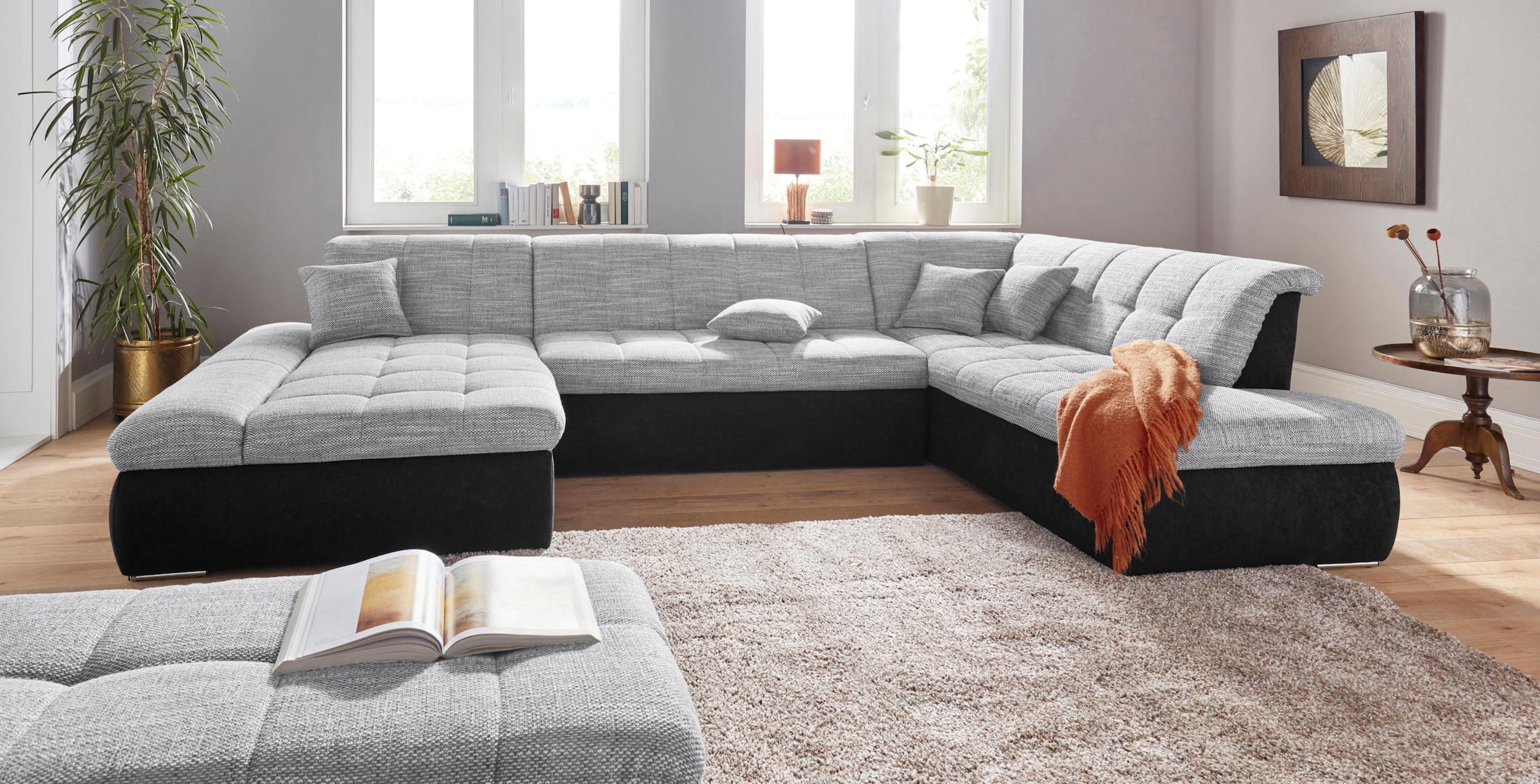 DOMO collection Wohnlandschaft »PB Moric wahlweise mit Bettfunktion und Armteilverstellung  U-Form«, XXL-Format B/T/H: 353/216/80 cm, feine Steppung, incl. Zierkissen