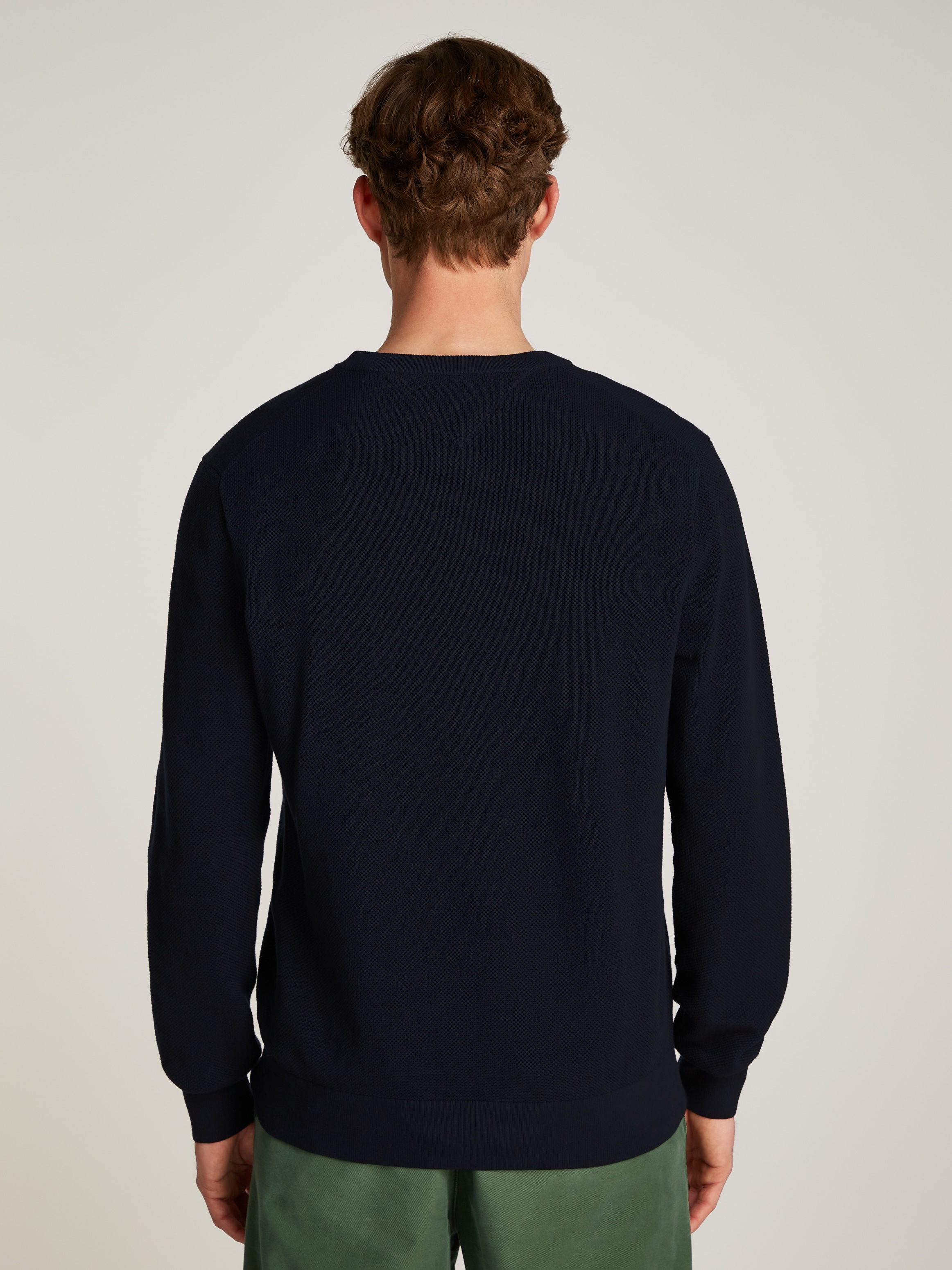 Tommy Hilfiger Rundhalspullover »ESSENTIAL STRUCTURE CREW NECK mit Struktur und Label«, unifarben, casual, regular fit, Baumwolle, Rundhals