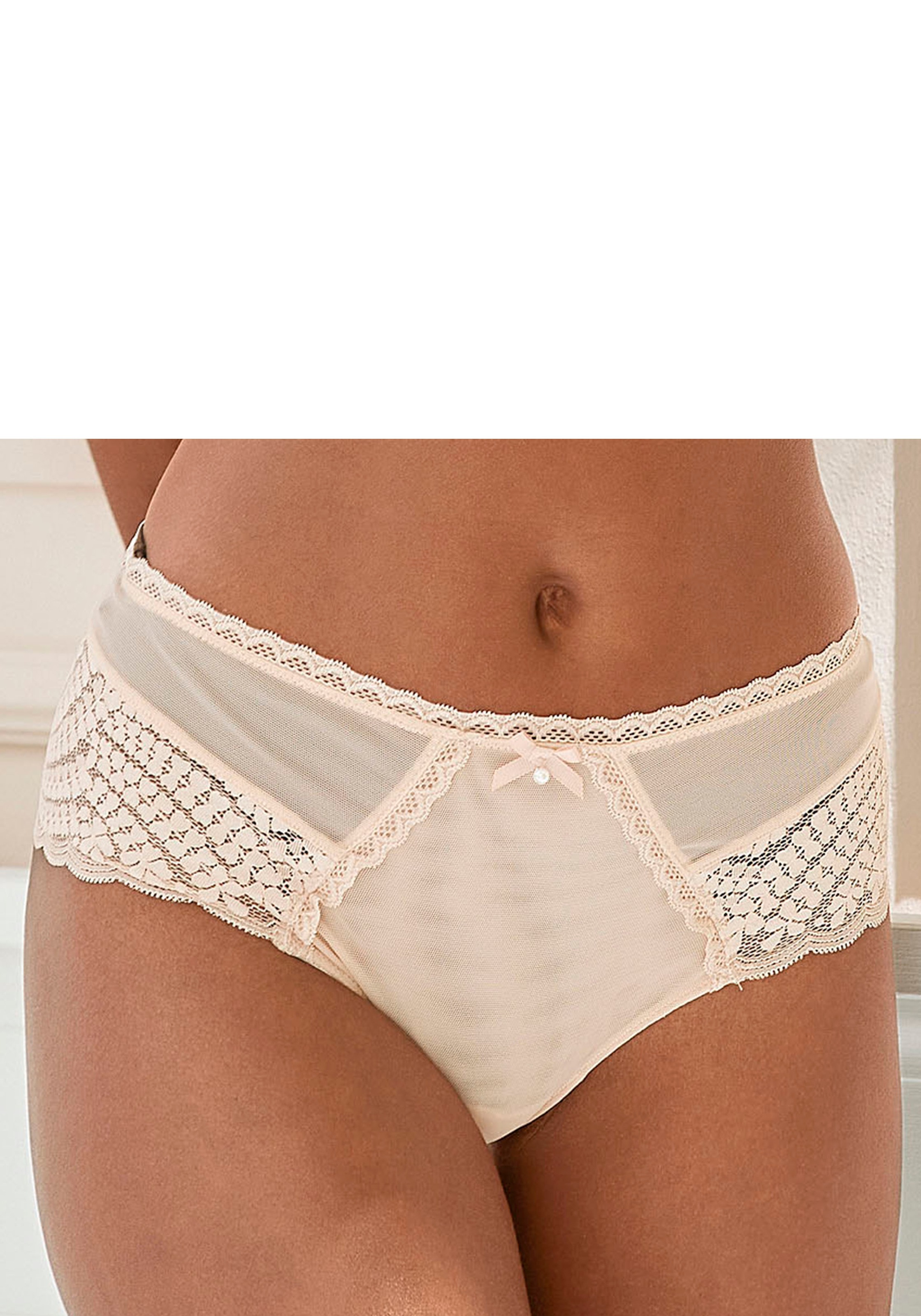 LASCANA Panty »Letizia«, mit Spitzeneinsätzen kaufen