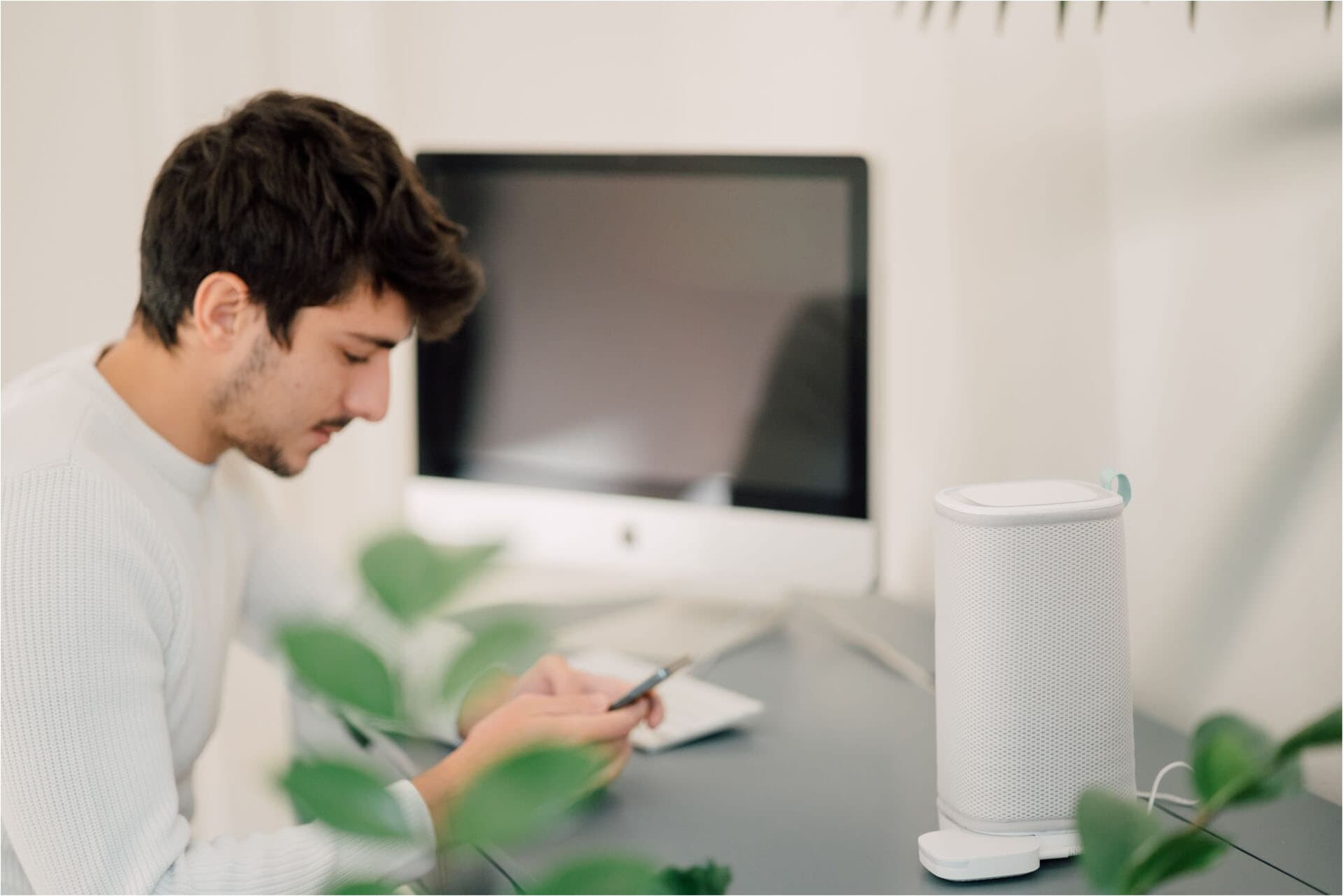 Vitesy Luftreiniger »Eteria – Smarte Filtertechnologie für reine Raumluft«, für 20 m² Räume, Waschbarer Filter, Beseitigt Mikroben, Schimmel, VOCs und Viren
