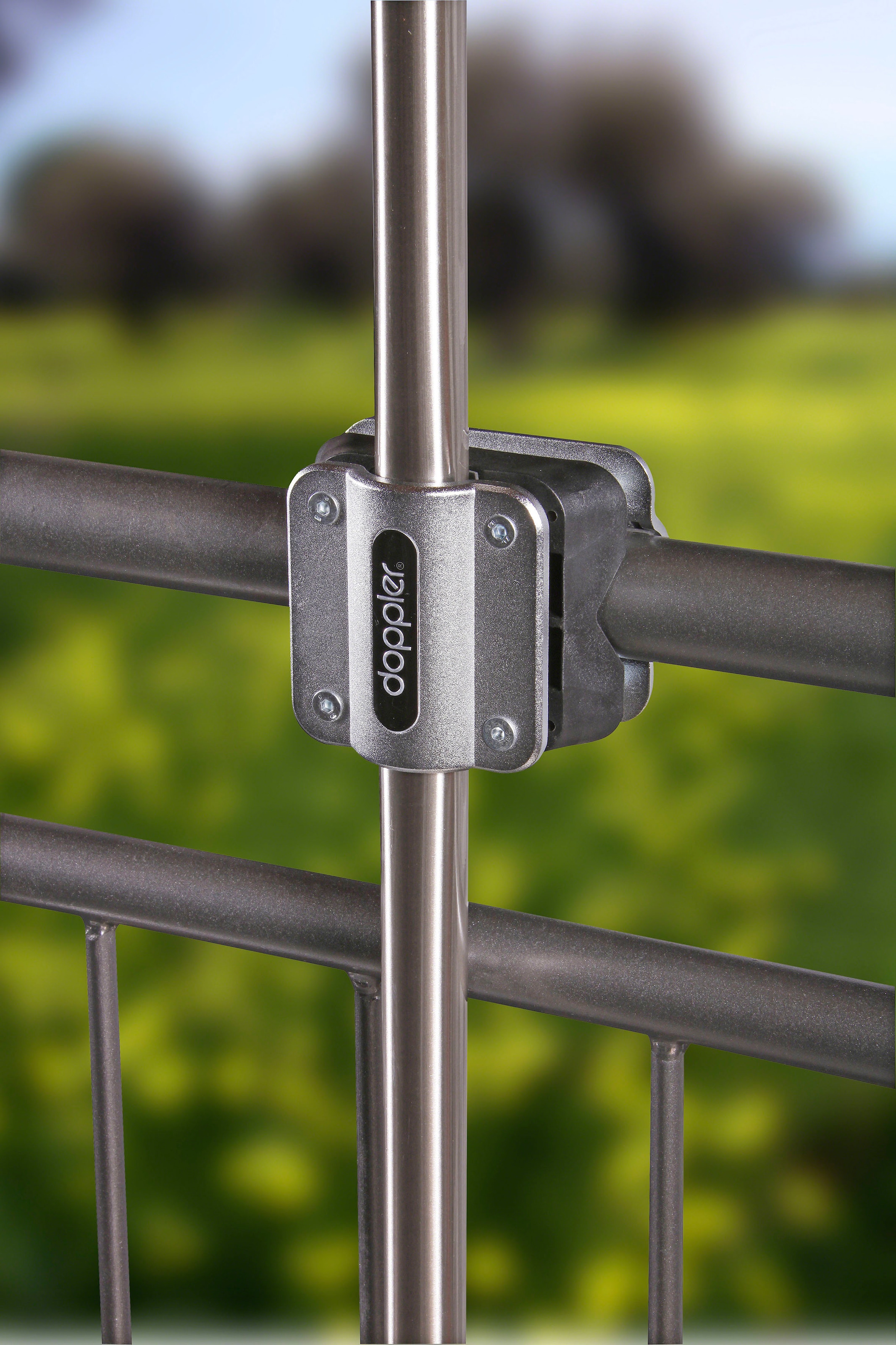 doppler® Schirmhalter »Vario, TOPSELLER!«, (1 tlg.), Balkonklammer zur stabilen Befestigung am Balkongeländer