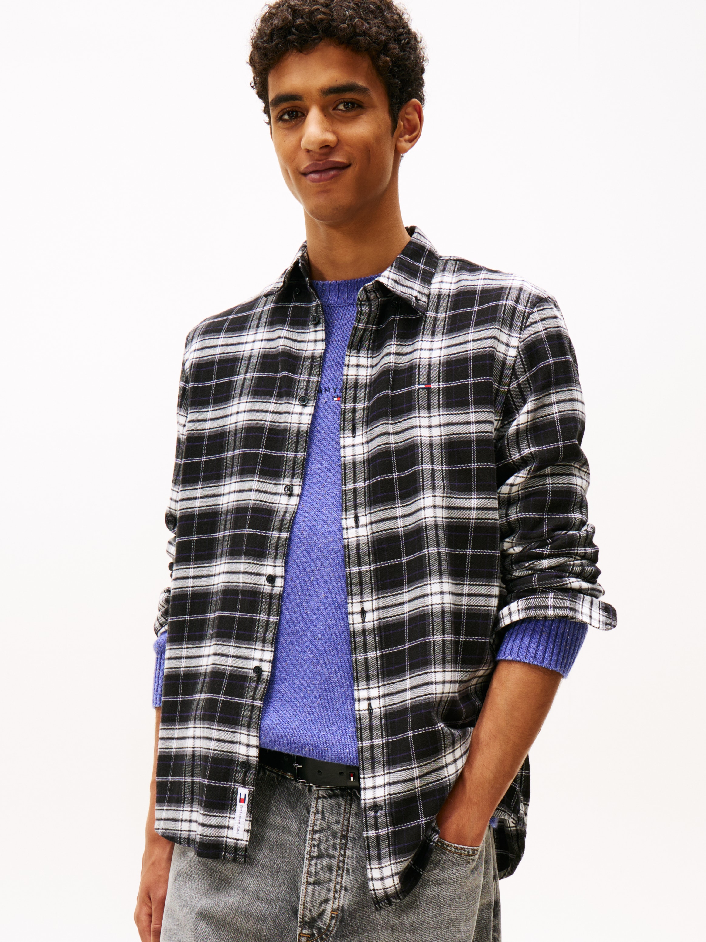 Tommy Jeans Flanellhemd »TJM REG FLANNEL CHECK SHIRT EXT« kariert, regular fit, Langarmhemd, Button-down-Kragen