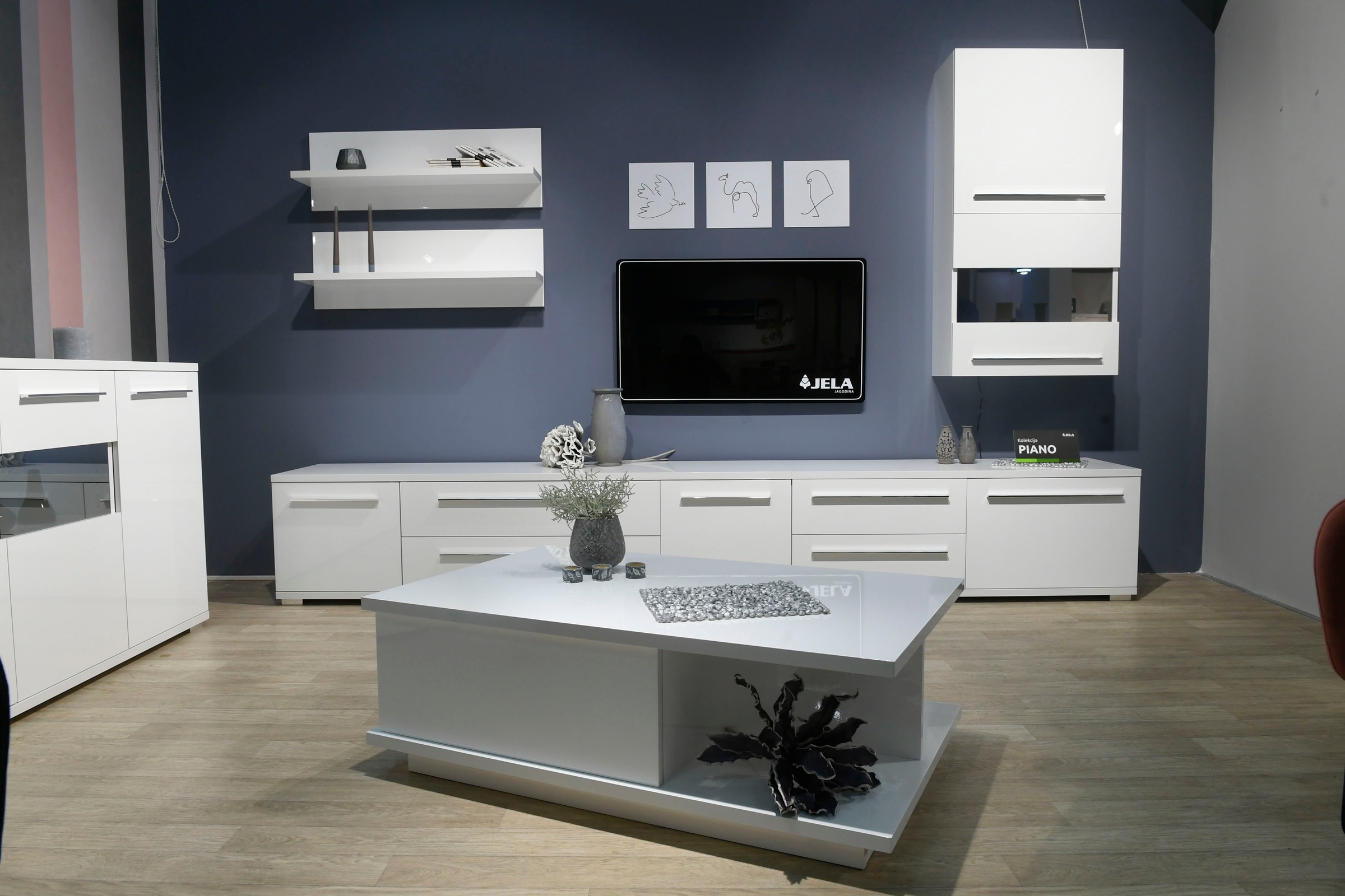 Places of Style Couchtisch »Piano«, UV lackiert, Wohnzimmer Tisch mit Schub günstig online kaufen