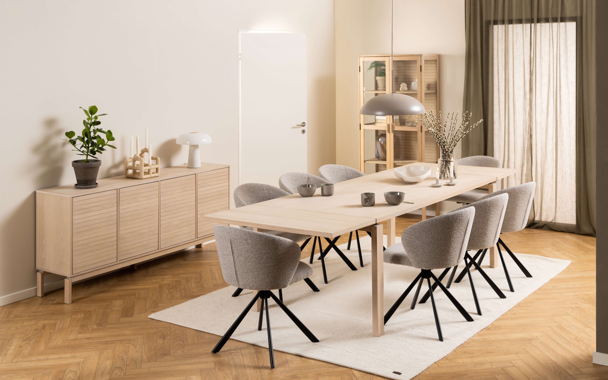 ACTONA GROUP Sideboard »Linley Anrichte, Lamellenfront,«, gerillte Front, Eiche furniert, 4 Türen, 4 E-böden, B: 180 cm