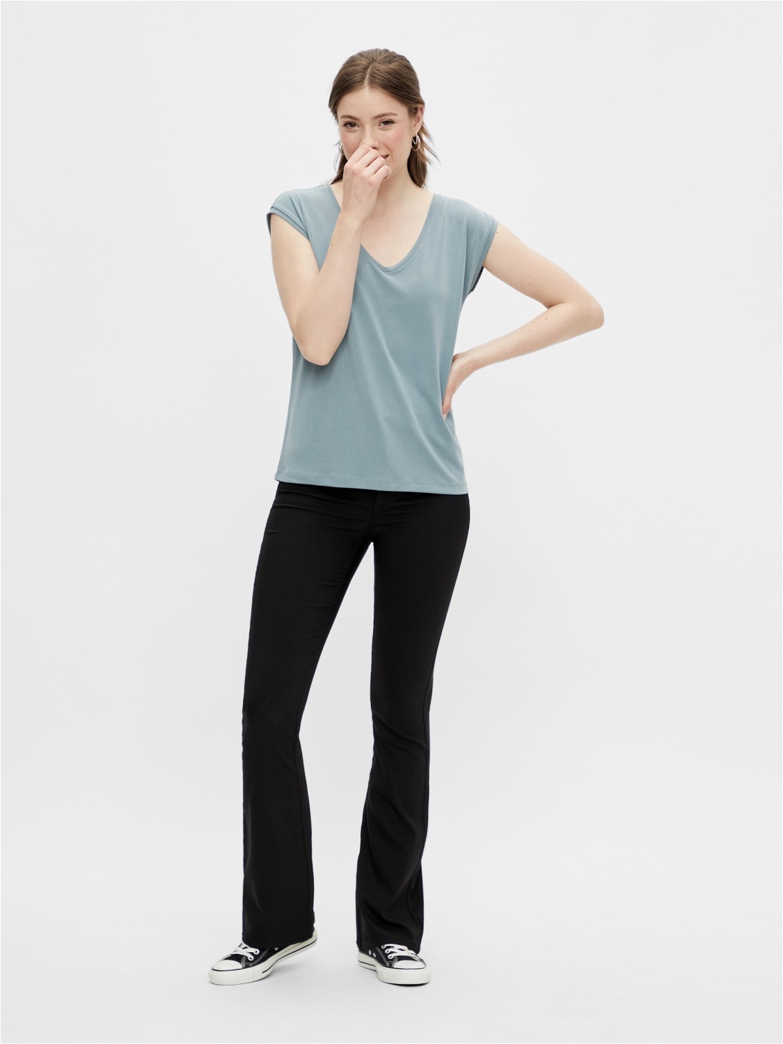 pieces Kurzarmshirt »PCKAMALA TEE NOOS BC« Materialmix, regular fit