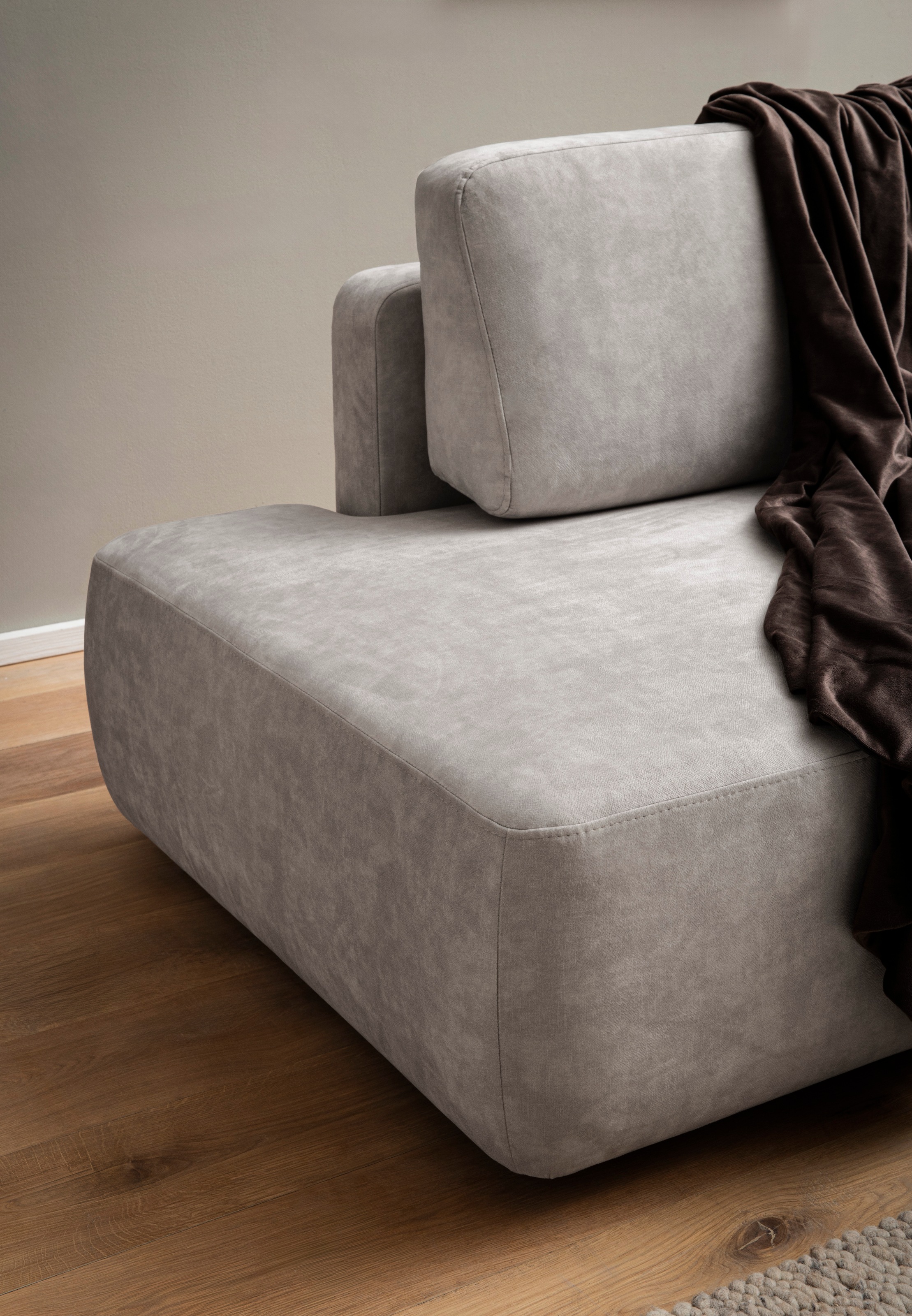 INOSIGN Ecksofa »TORGE, Schlafsofa Cord, Samtvelours u. Strukur fein, Couch in L-Form«, Schlaffunktion und Bettkasten, Liegefläche: 210x125 cm, neues Design