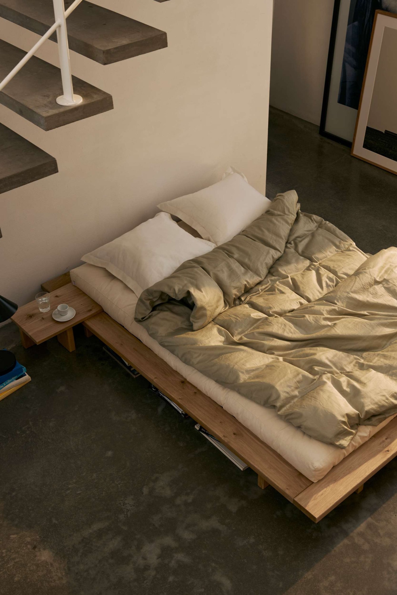 Karup Design Bettgestell »JAPAN BED Futonbett aus FSC®zertifiziertem Massivholz, zeitlos, bequem« Erhältlich für Matratzen Breite 90, 120, 140, 160 oder 180 cm,  Eiche, inkl. Lattenrost, ohne Matratze, Made in Europa