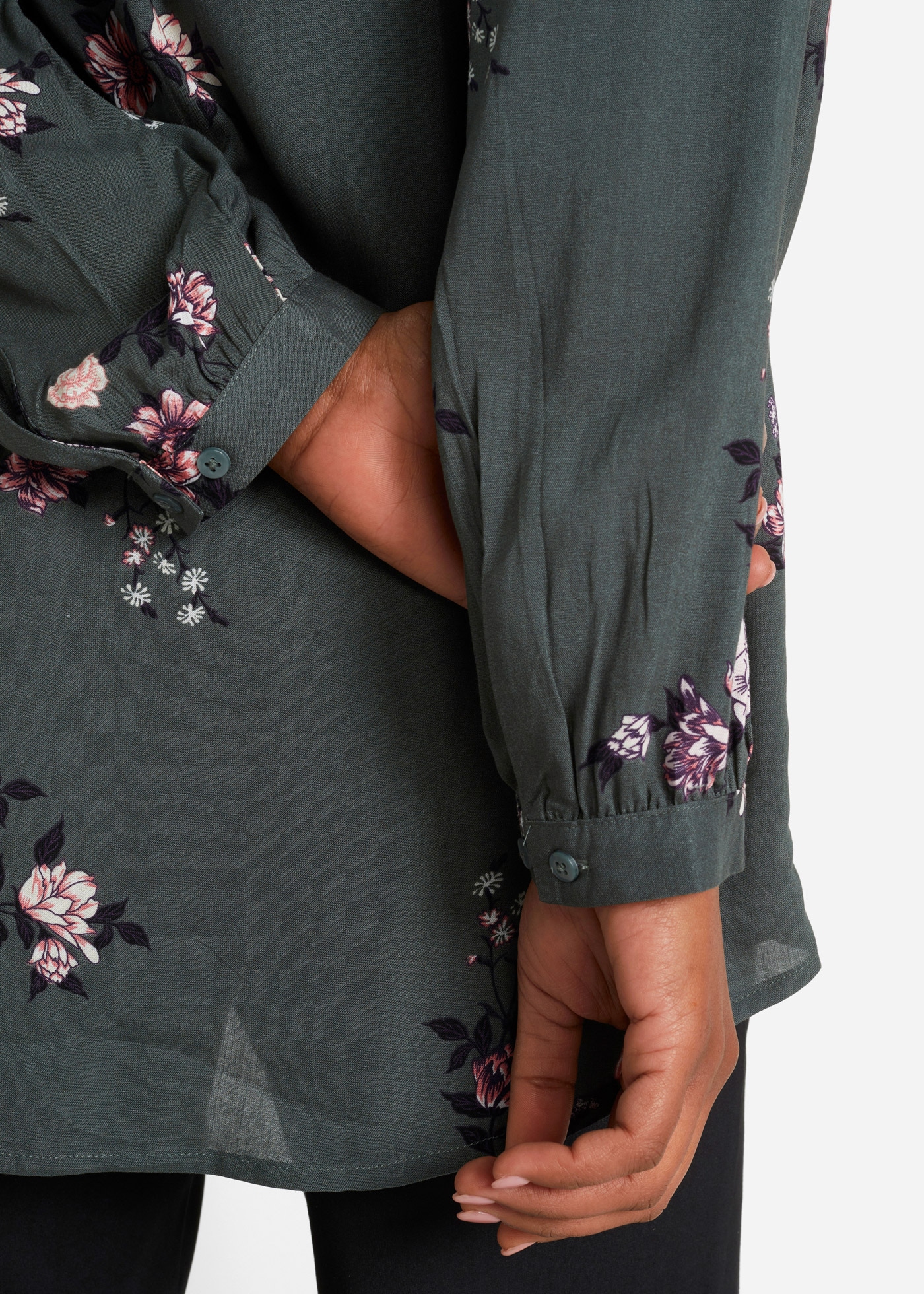 bonprix Longbluse lockere Passform, aus Viskose, fließender Stoff, Casual Stil