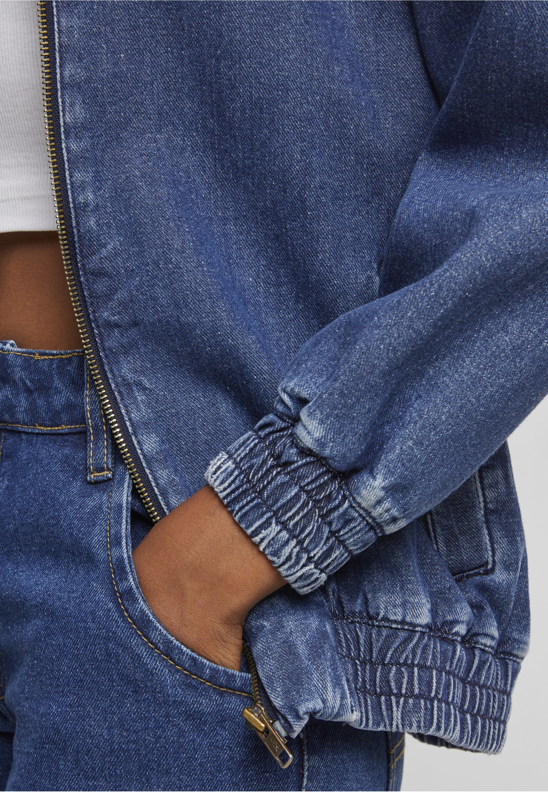 URBAN CLASSICS Jeansjacke »Urban Classics Ladies Oversized Skater Jacket« 1 Stk. tlg. ohne Kapuze