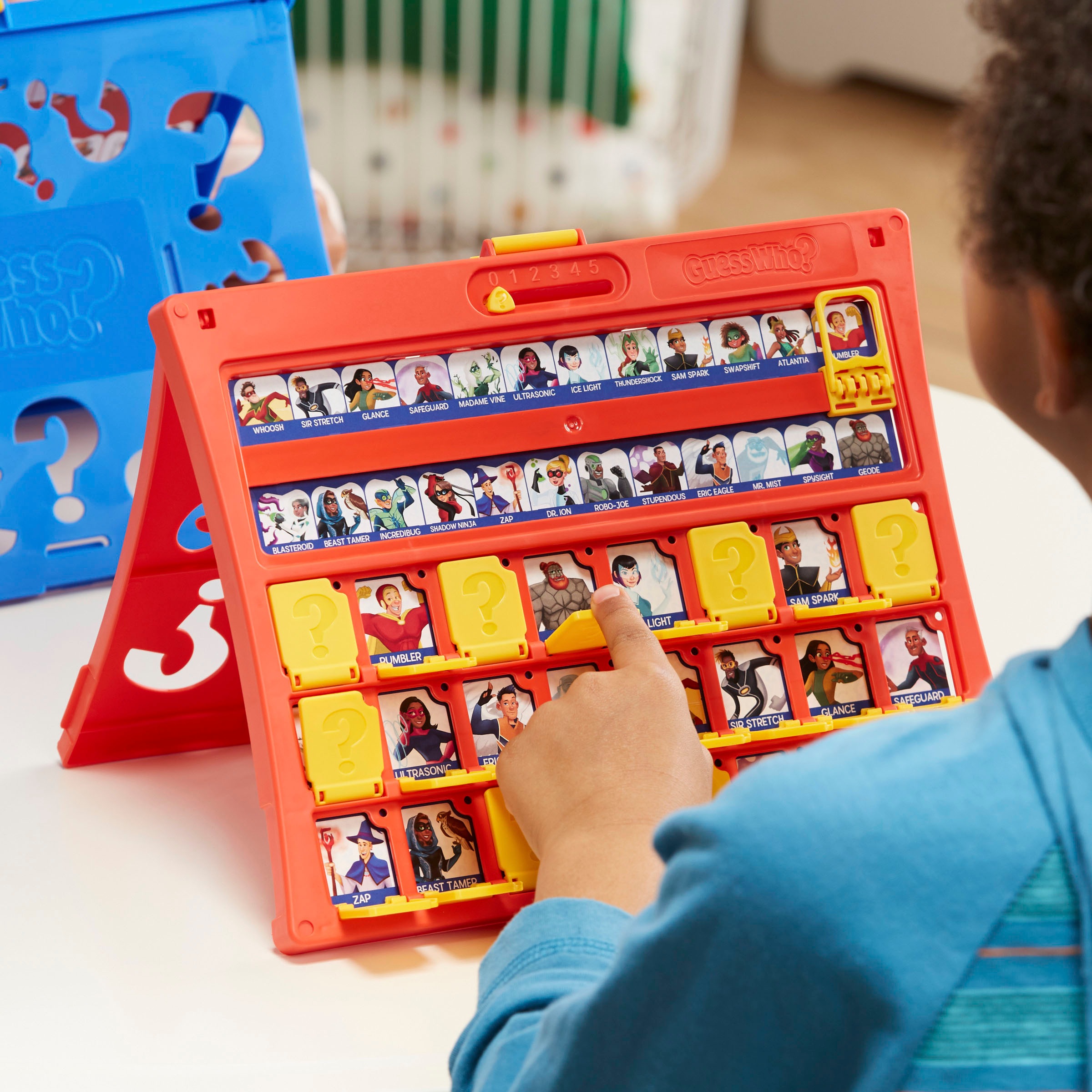 Hasbro Spiel »Wer ist es?«
