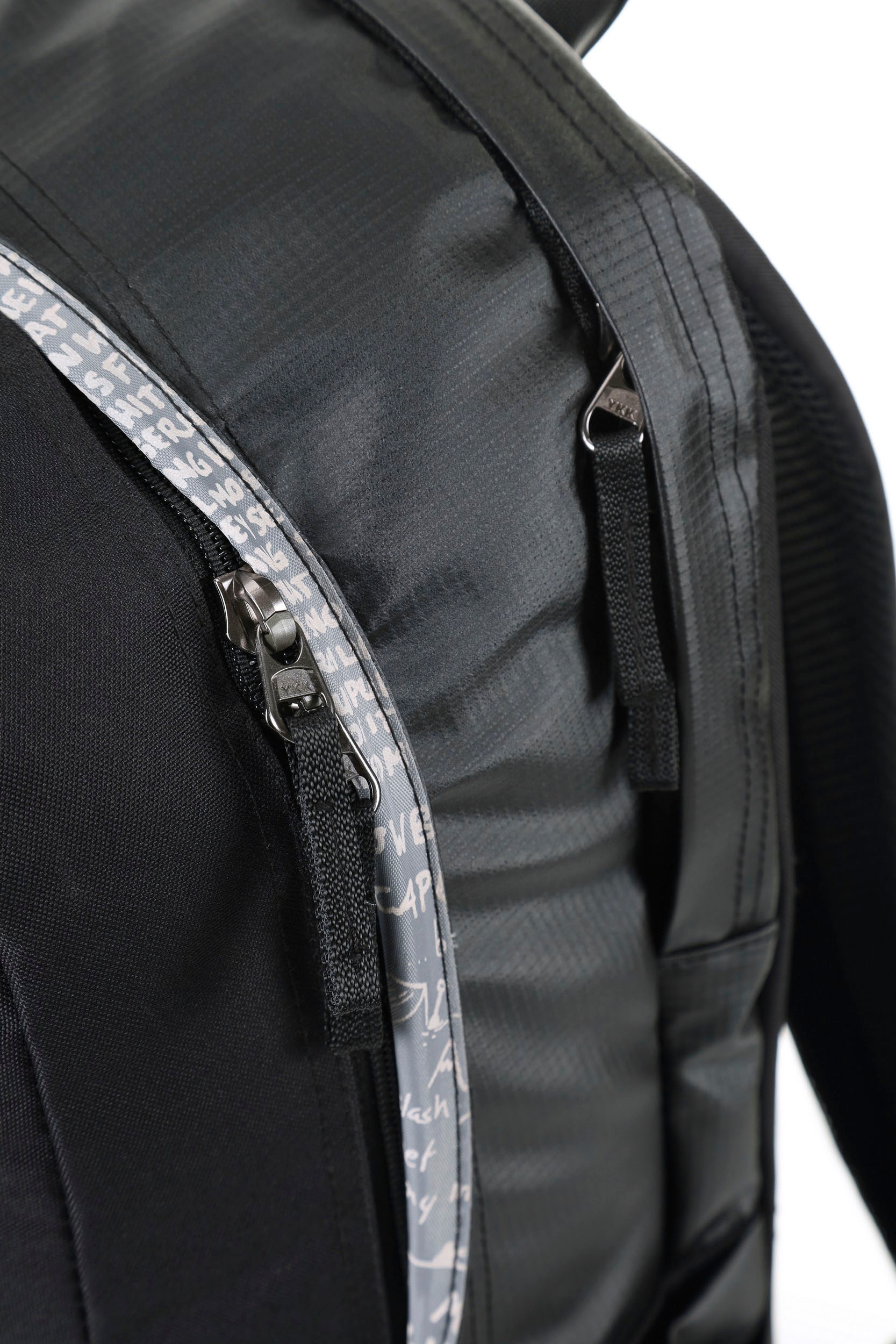 NITRO Freizeitrucksack »Urban Plus«, Daypack, Streetpack im Retro-Look, Alltagsrucksack, Schulrucksack