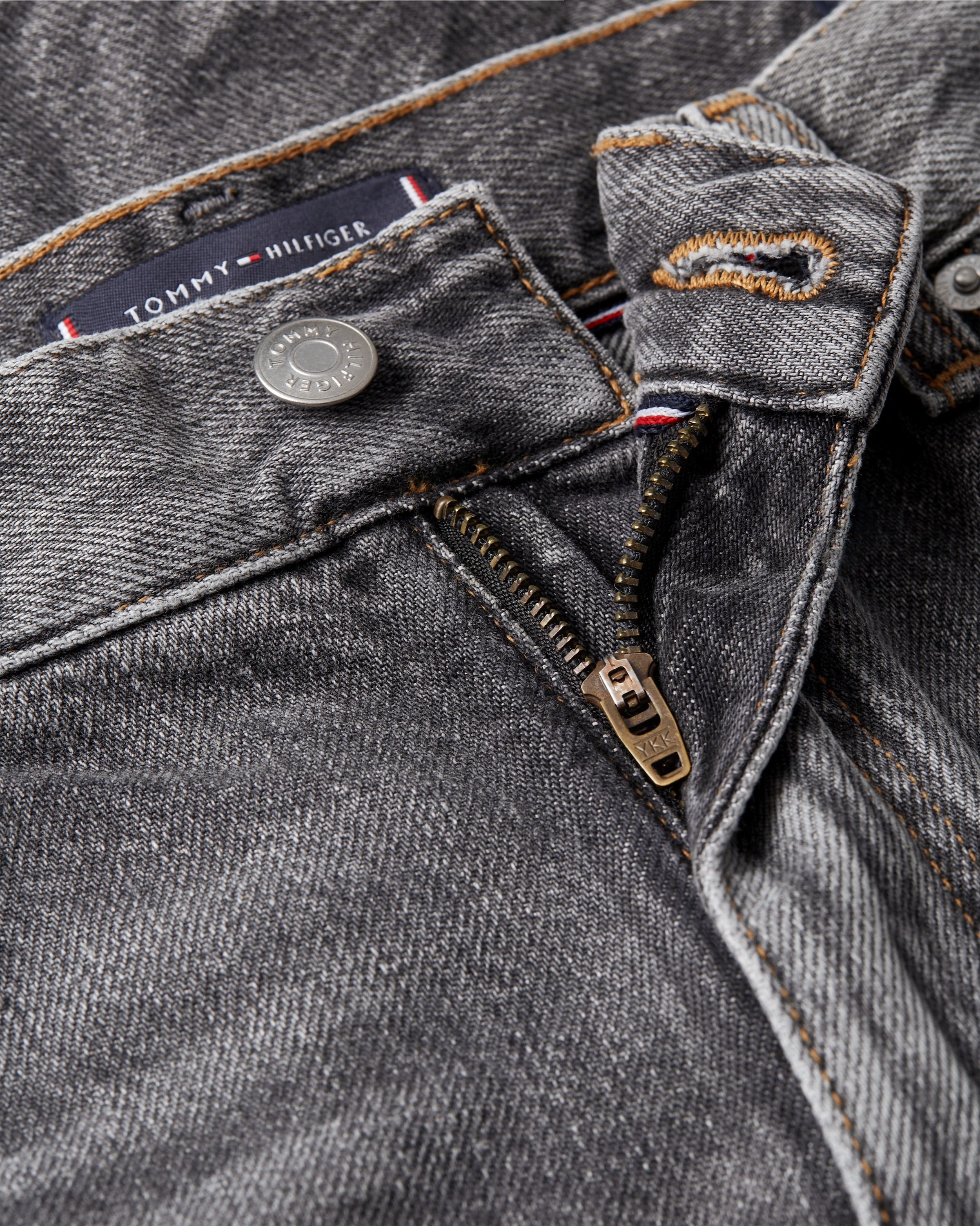 Tommy Hilfiger Straight-Jeans, in blauer Waschung