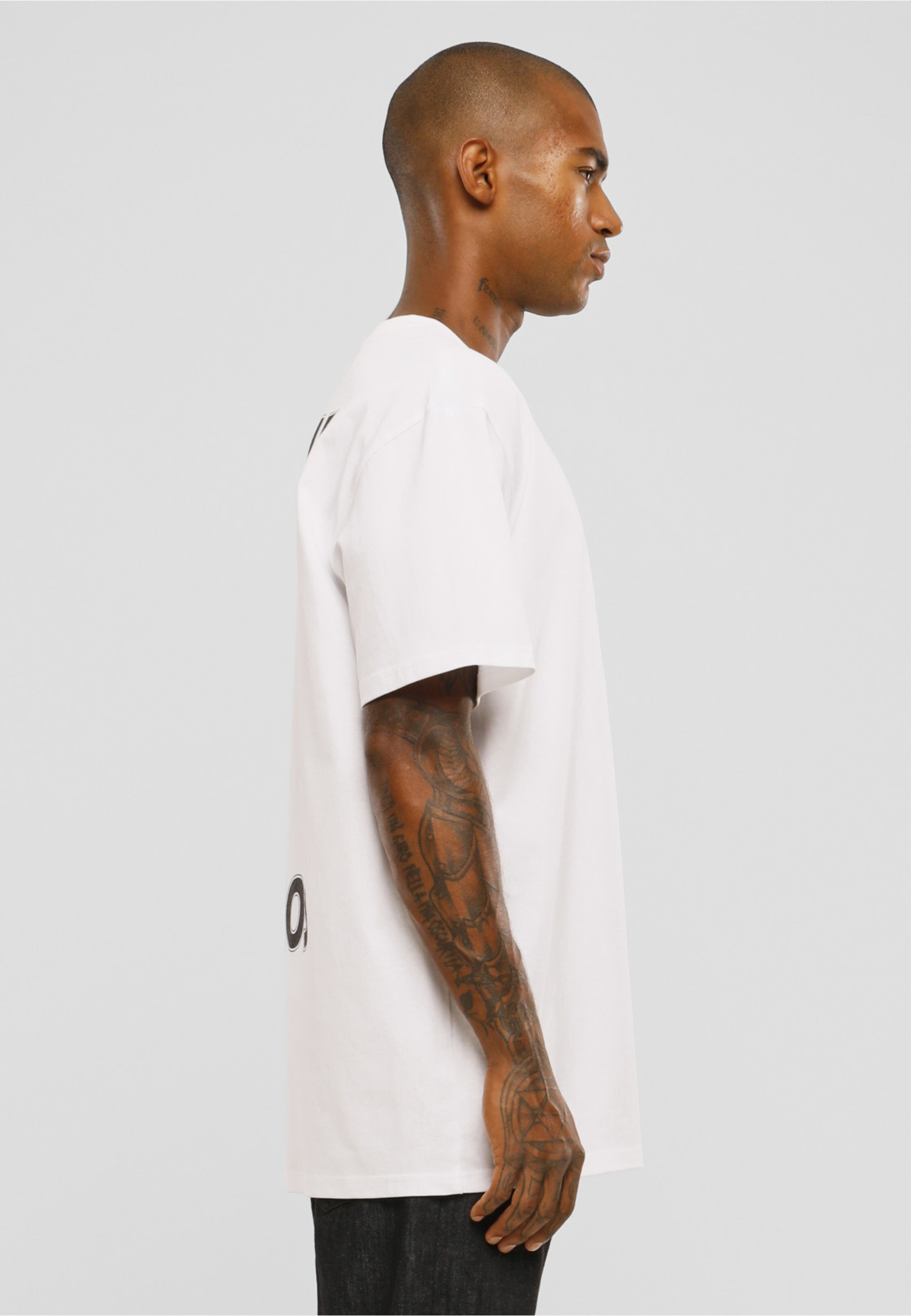 Upscale by Mister Tee T-Shirt »Upscale by Mister Tee Unisex Upscale Studios Oversize Tee« 1 Stk.