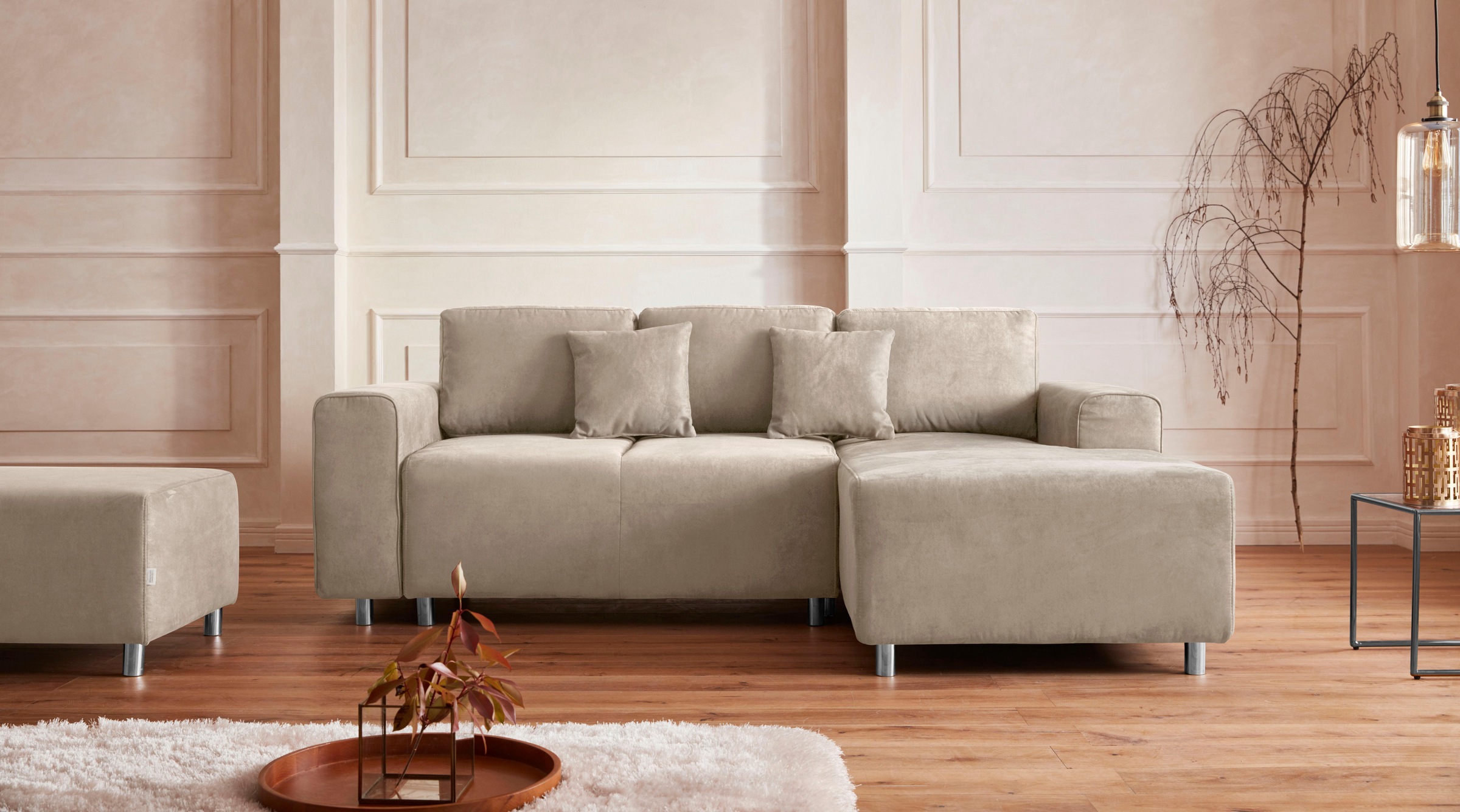 Guido Maria Kretschmer Home&Living Ecksofa »Györ«, L-Form, wahlweise mit Bettfunktion und Bettkasten incl. 2 Zierkissen