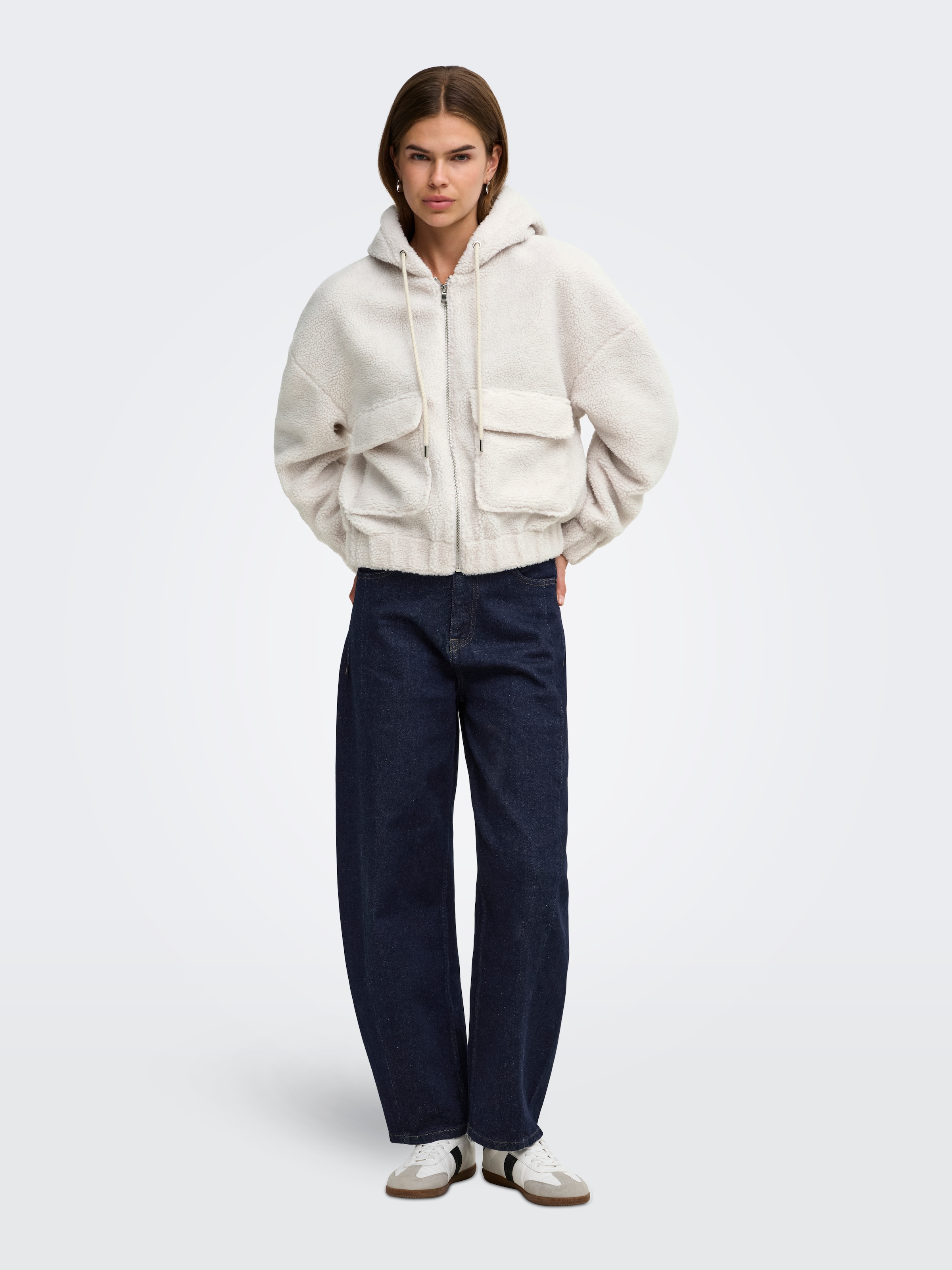 ONLY Kapuzenplüschjacke »ONLTANJA TEDDY HOOD JACKET OTW NOOS« mit Kapuze Kunstfaser,