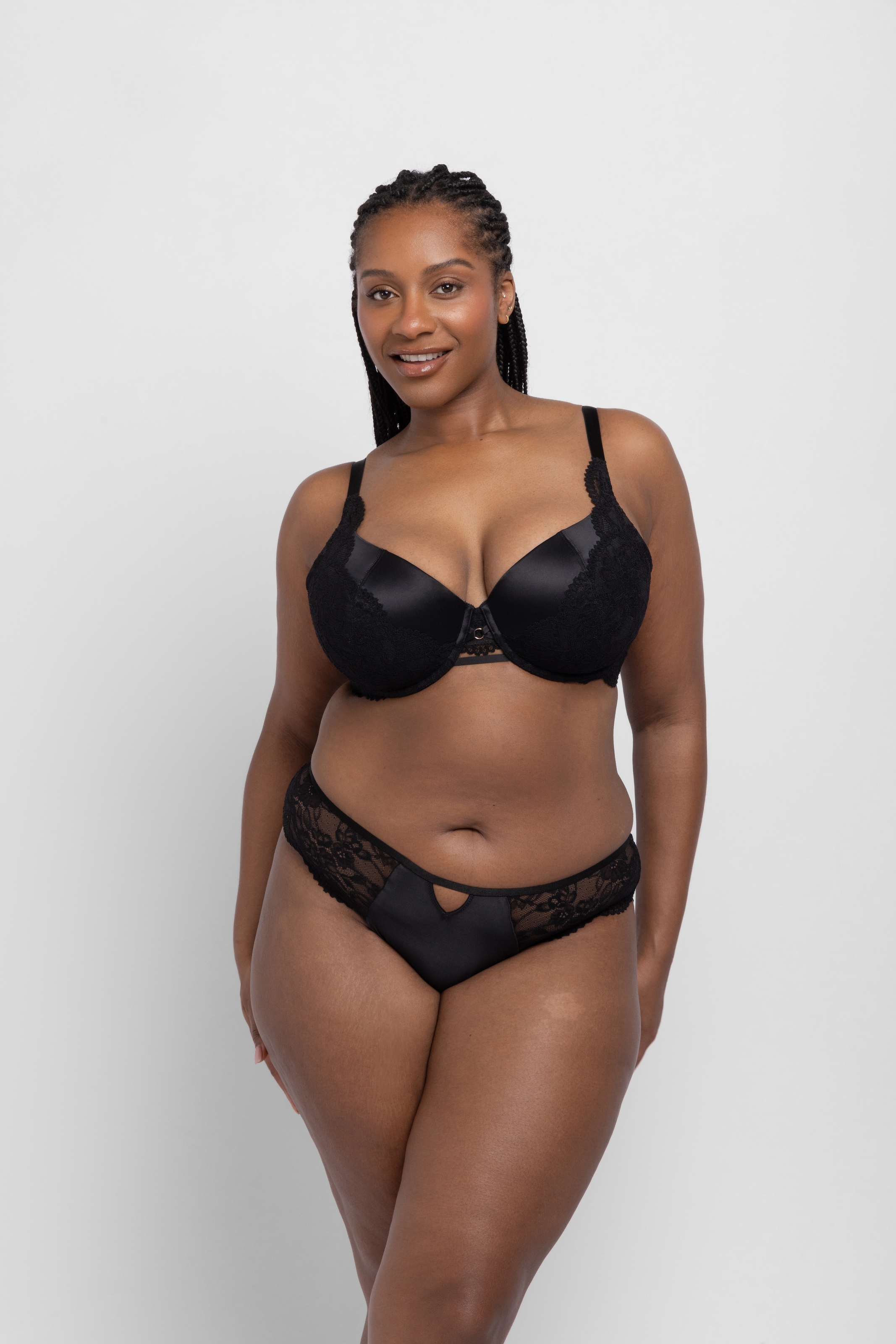 Dorina Hipster »Jill (Valentine)« mit ultrafeiner Spitze und Satin