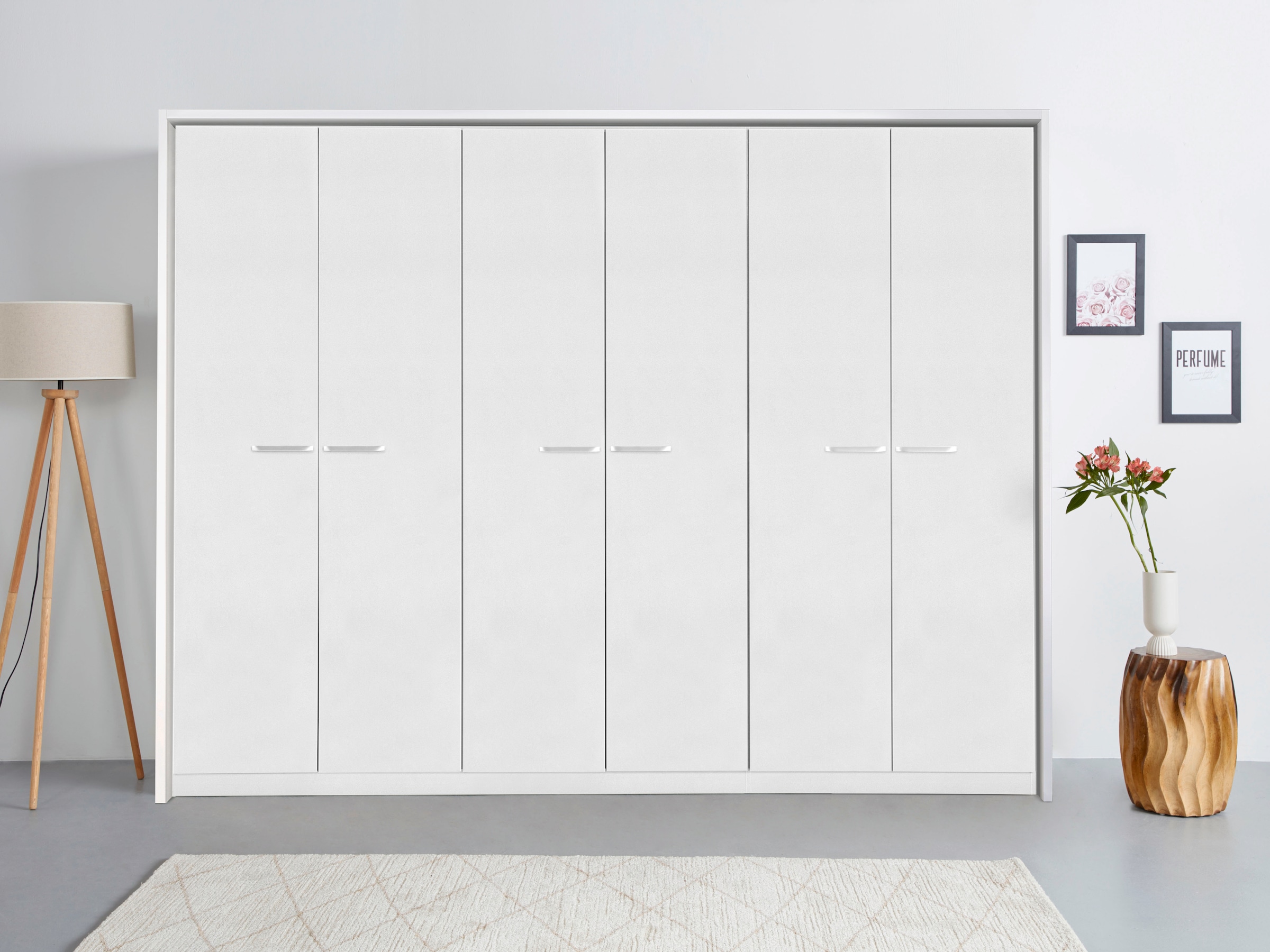 rauch Drehtürenschrank »Oteli«, inkl. Passepartout optional mit Beleuchtung