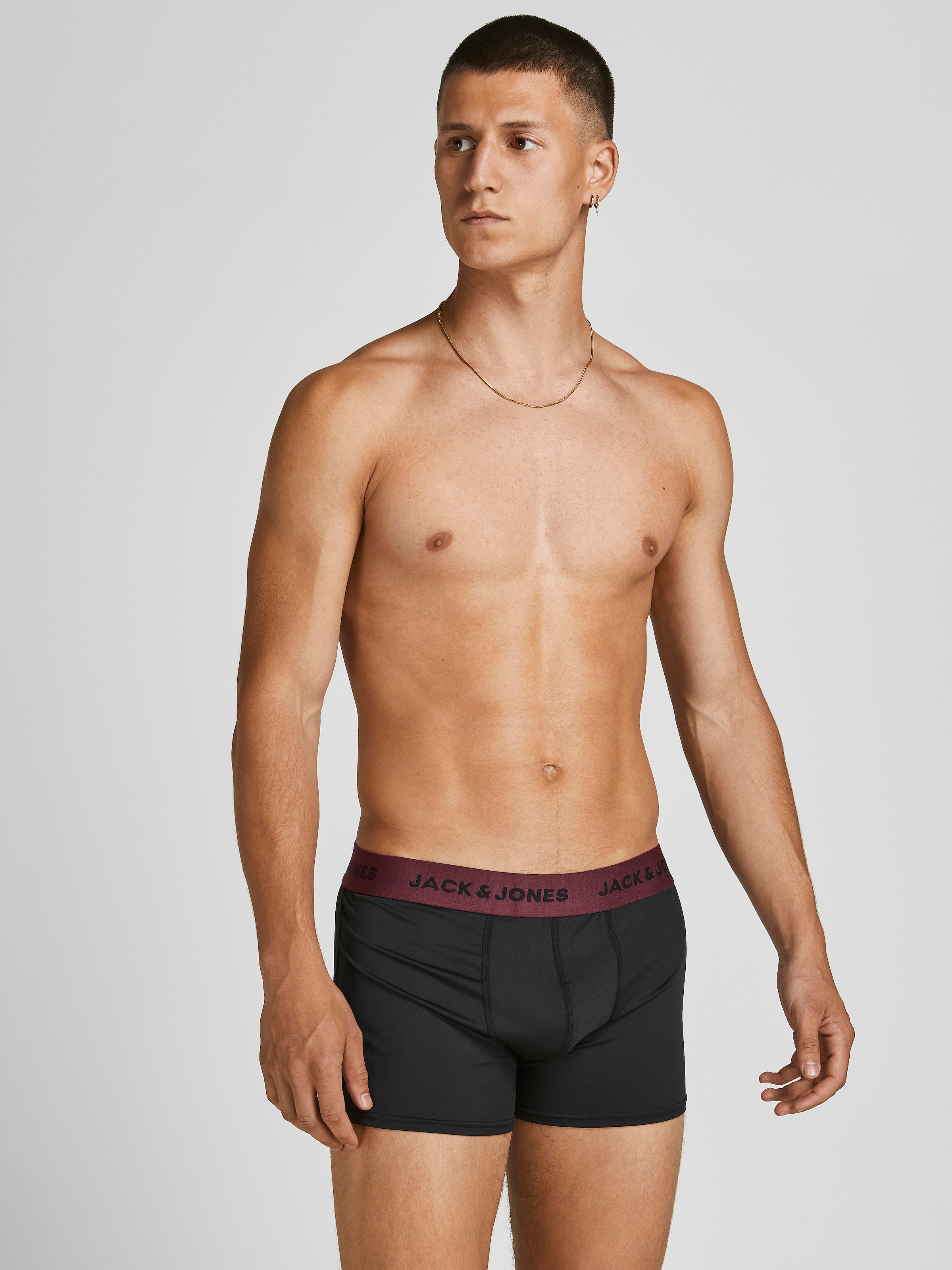 Jack & Jones Funktionsboxer »JACFLOWER aus Microfaserqualität und schnelltrocknendem Material«, 3 Stk. unifarben mit Farbeinsatz, modisch, eng anliegend, Microfaser