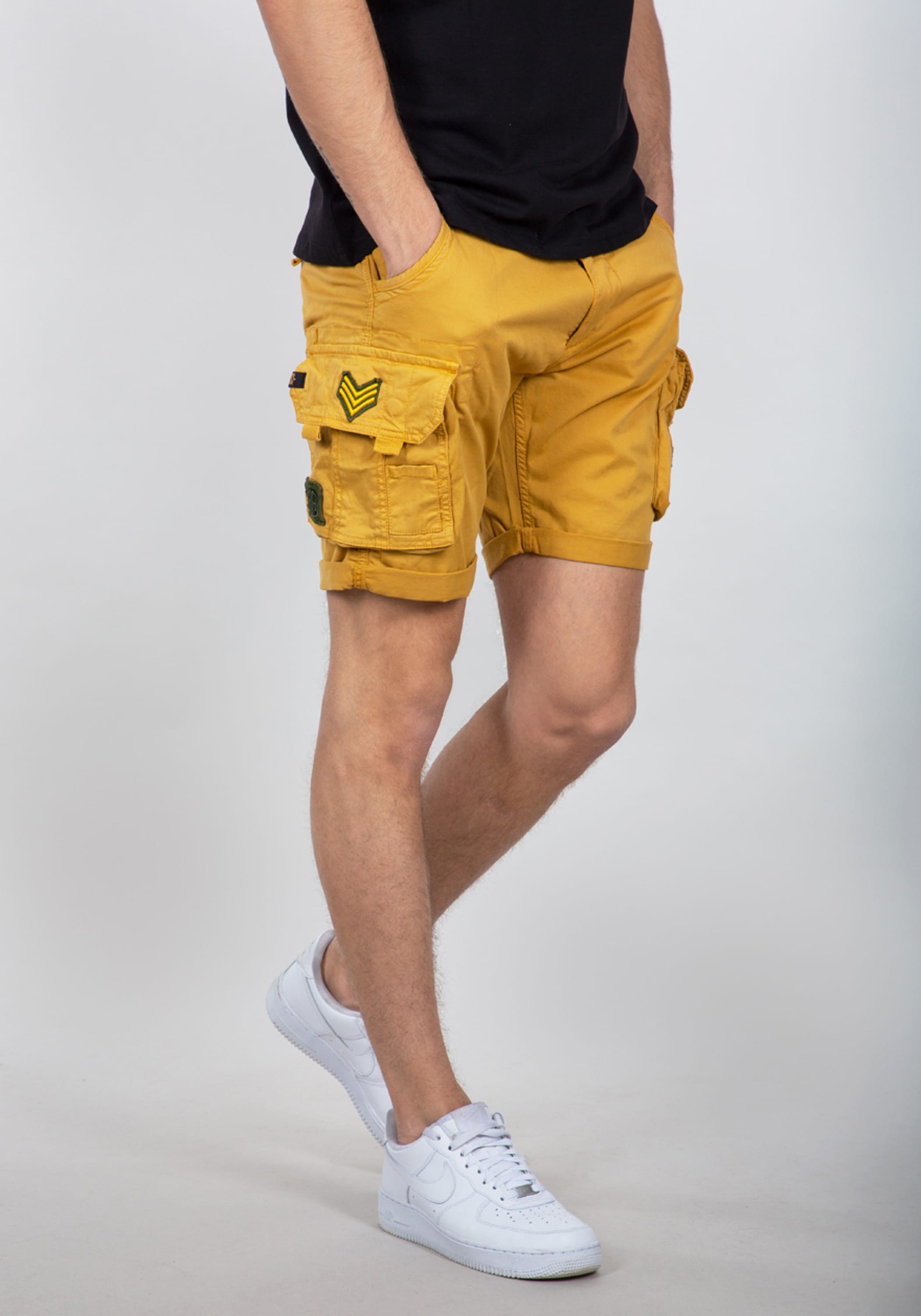 2. Bild von Alpha Industries Shorts »ALPHA INDUSTRIES Men - Shorts Crew Short Patch«