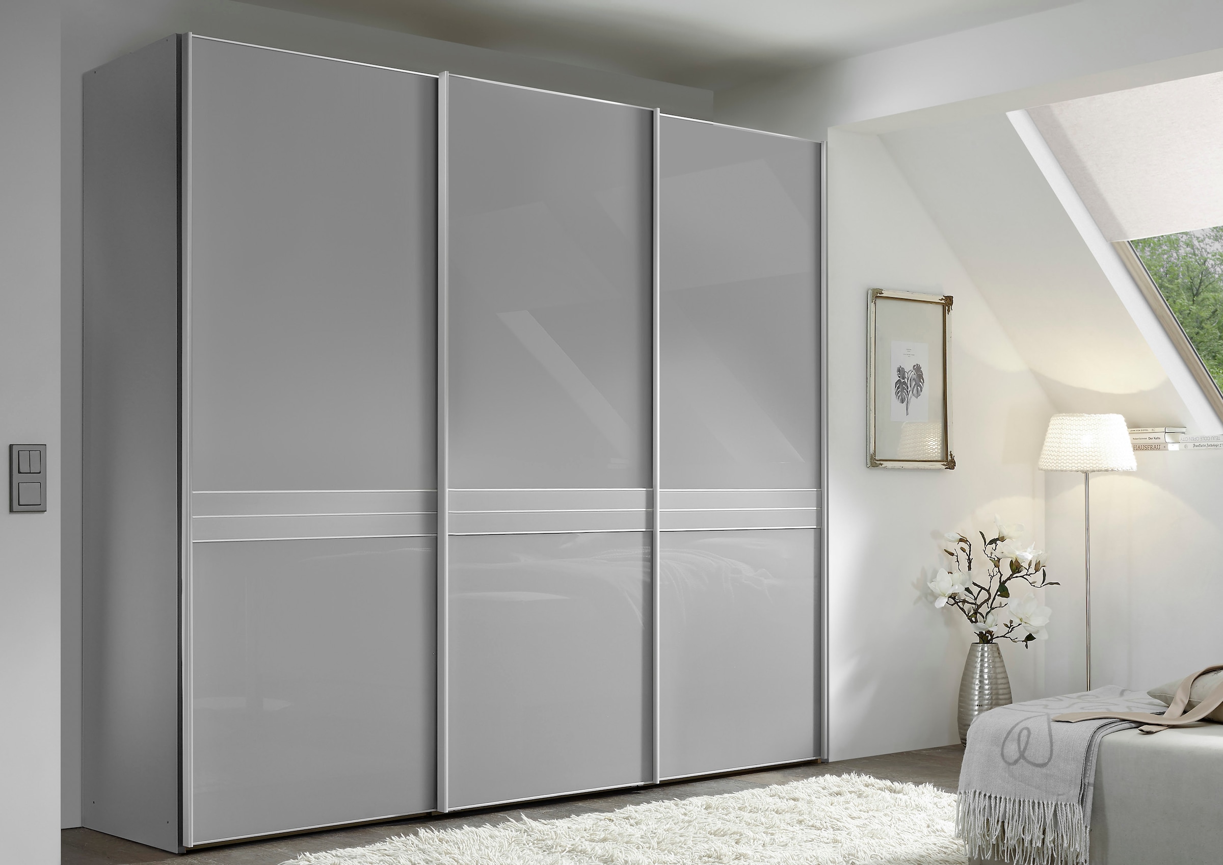 STAUD Schwebetürenschrank »Sinfonie Plus, edles Design in hochwertiger Qualität, Made in Germany« Mittelband in Mattglas und vier verschiedenen Ausstattungsvarianten