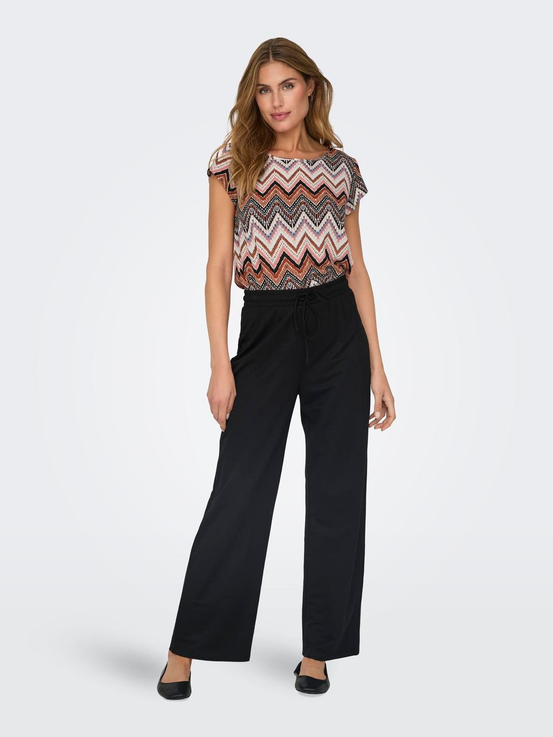 ONLY Shirtbluse »ONLVIC S/S AOP TOP NOOS PTM«, mit Allover Druck