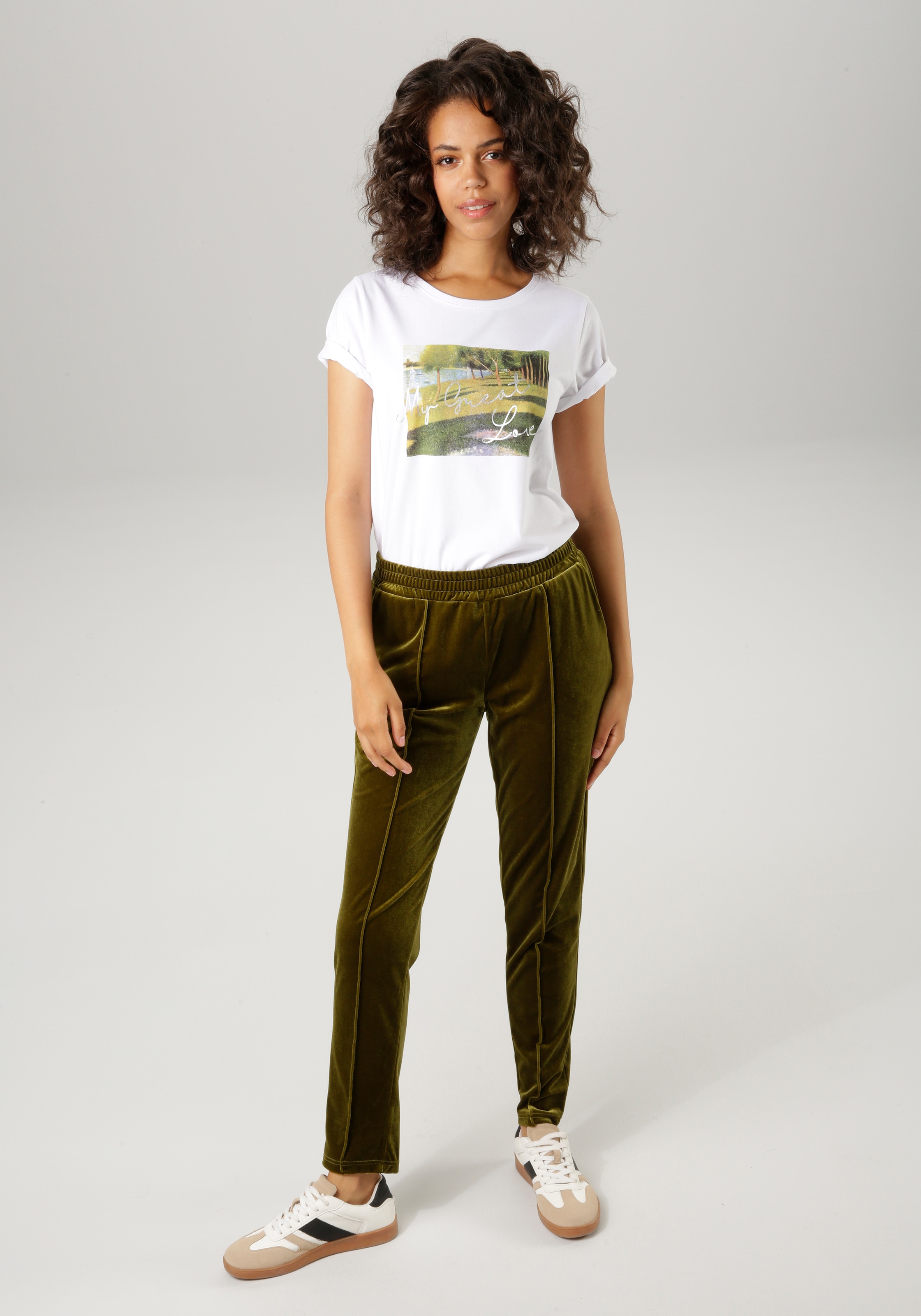 Aniston CASUAL Schlupfhose  aus edlem, glänzenden Samt