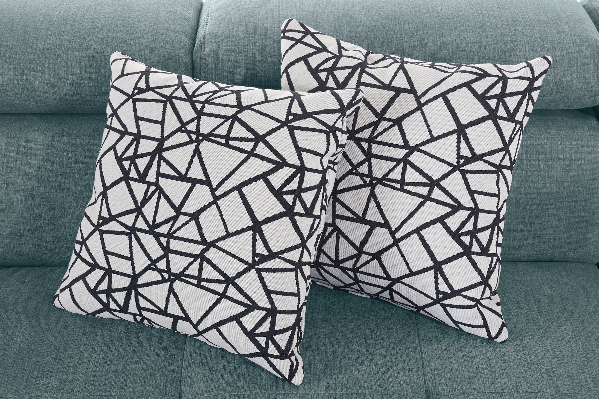 COTTA Ecksofa »Mia L-Form mit 3 Zierkissen«, wahlweise mit Bettfunktion, Bettkasten, Beleuchtung & Wireless-Charger